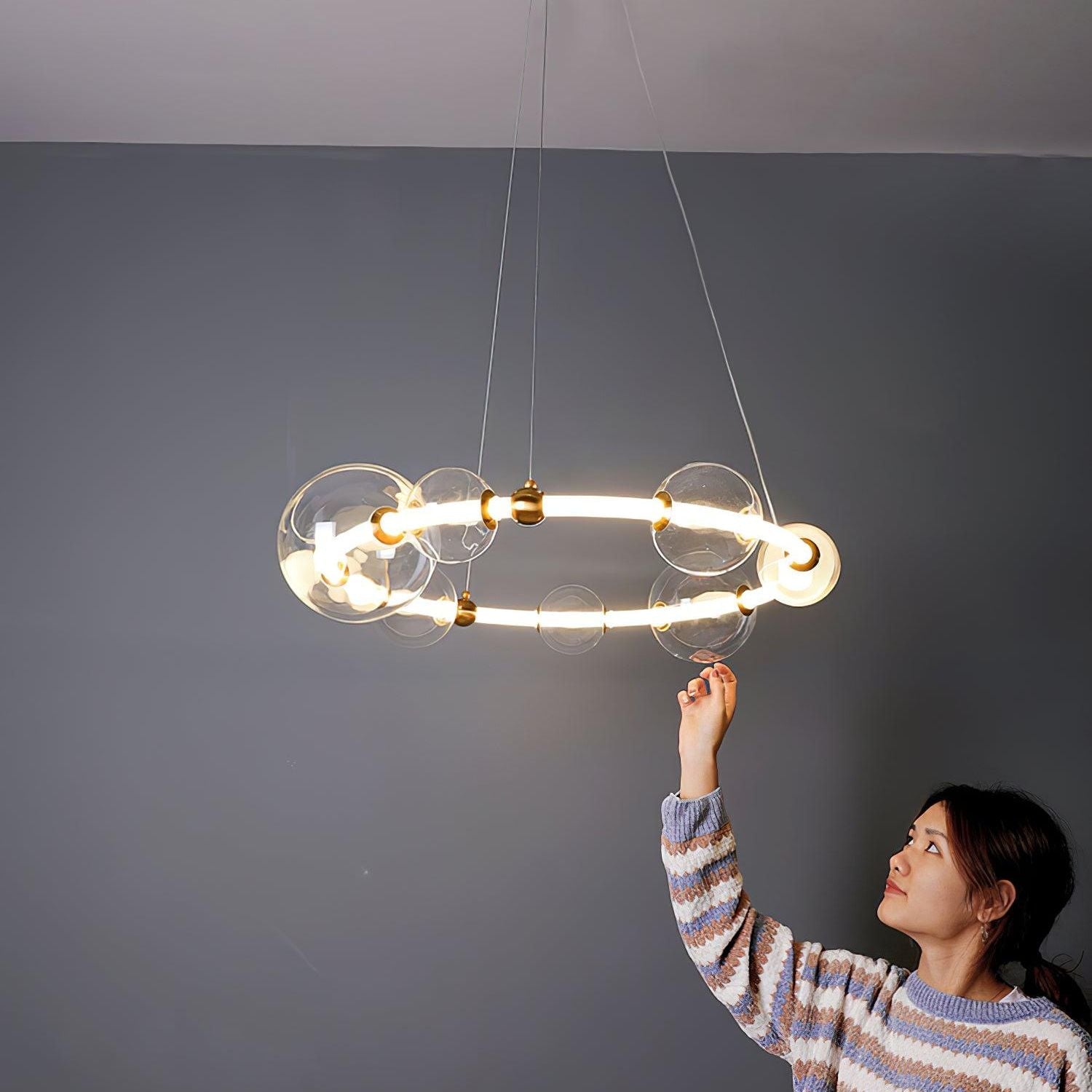 Pupelzo Circular Pendant Light