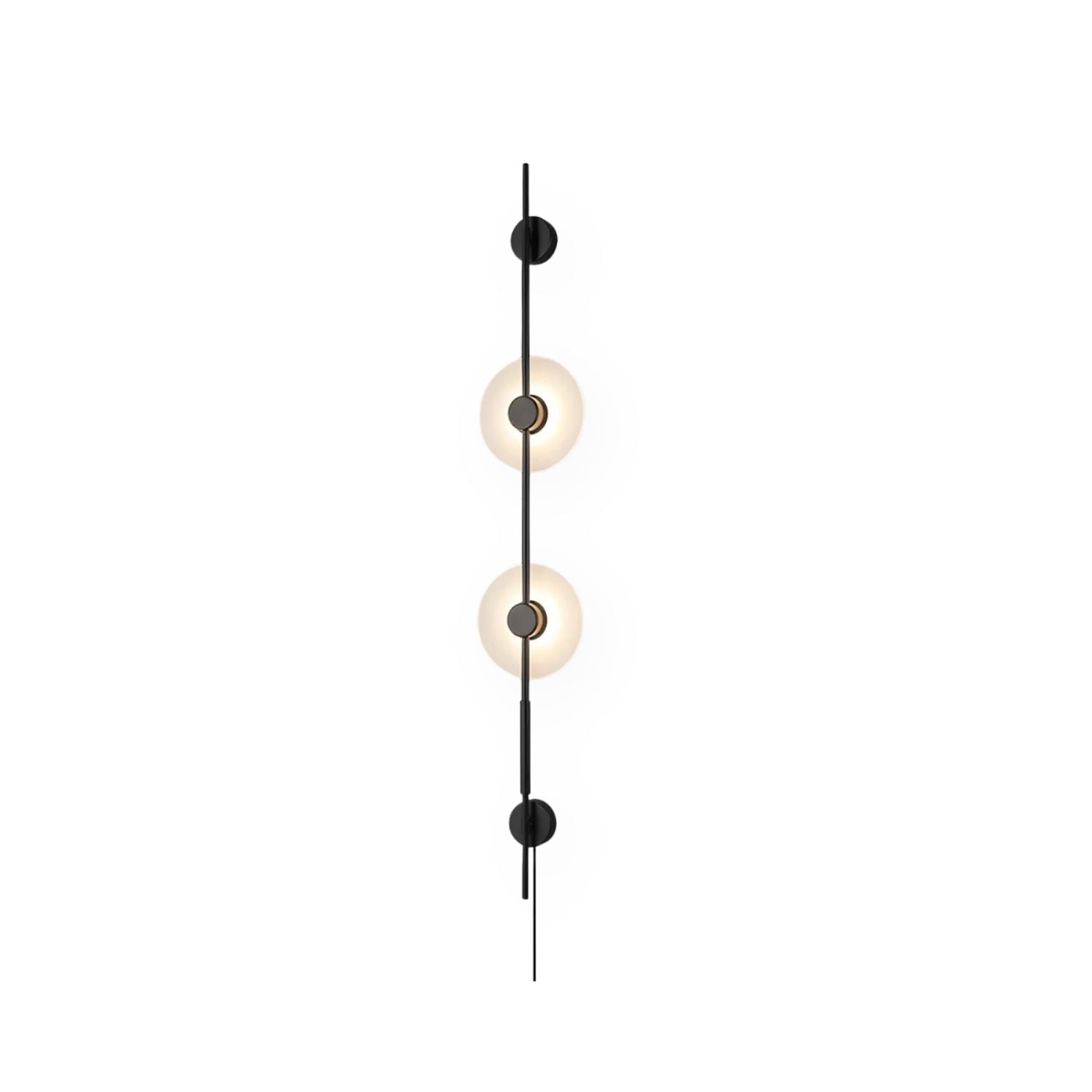 Duelsy Vertical Wall Light With Plug