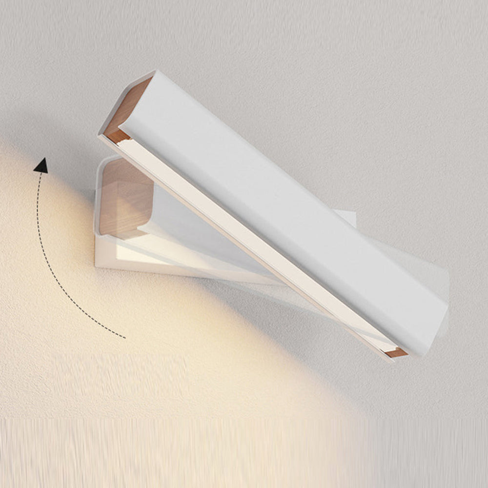 Moby Wall Light
