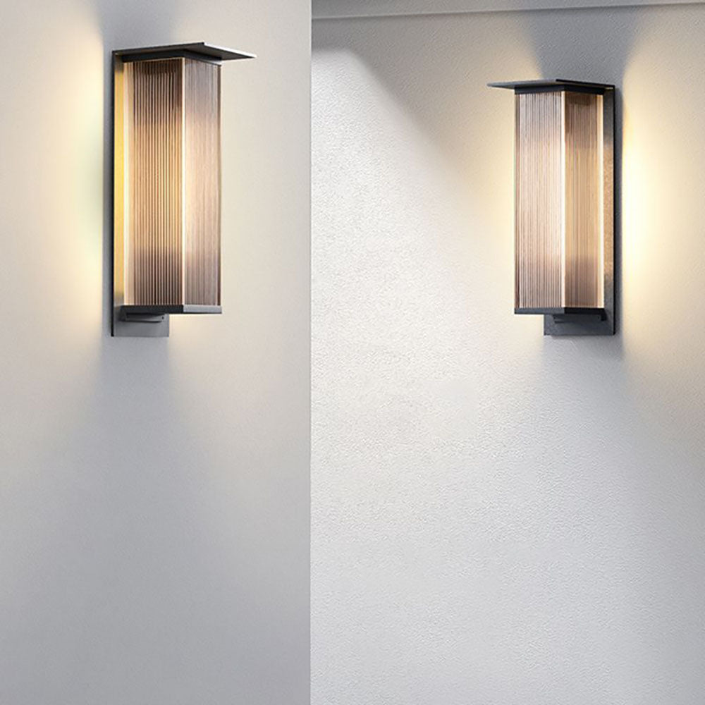 Fenioer Outdoor Wall Light