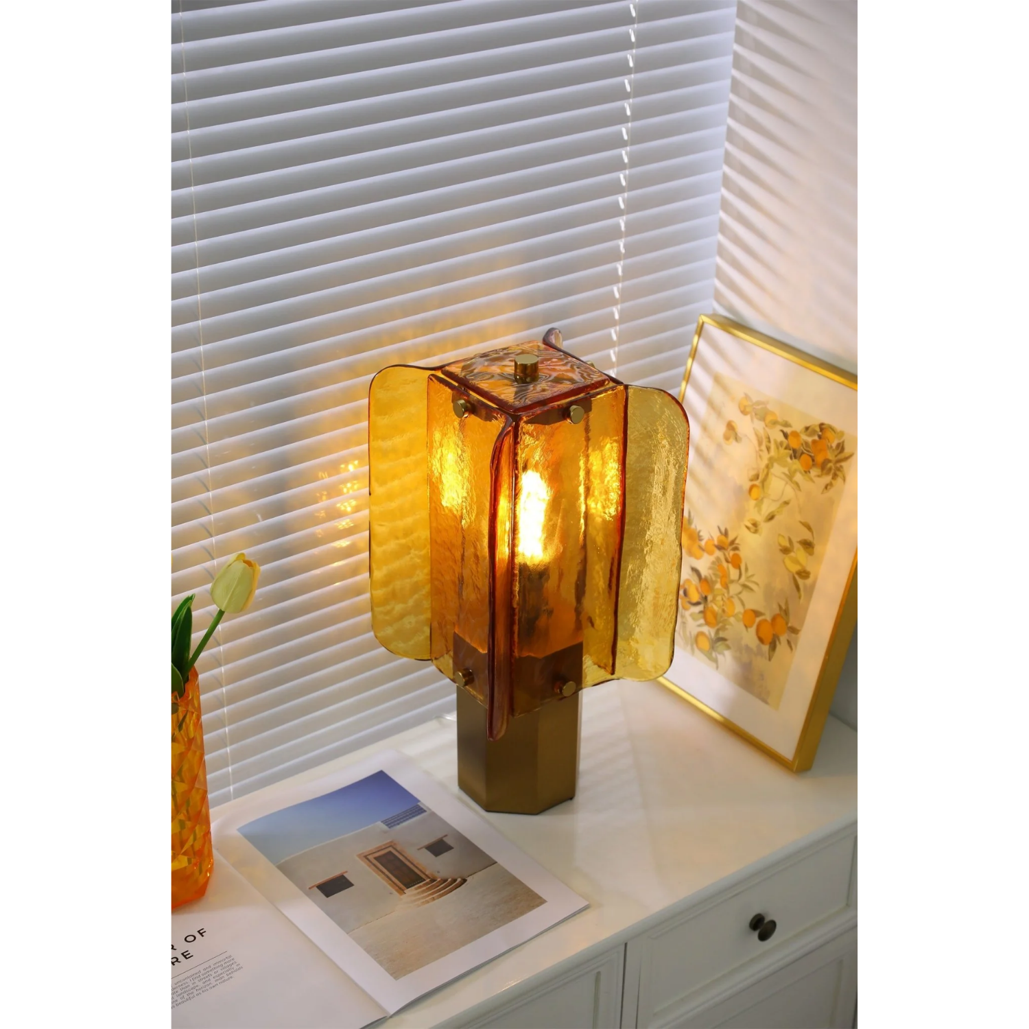 Velynessa Table Lamp