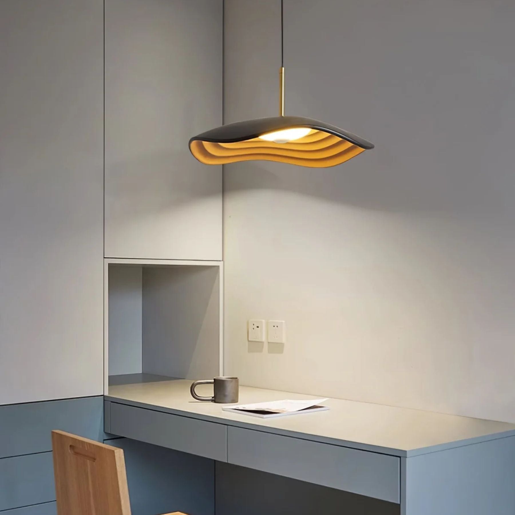 Londuro Arc Pendant Light