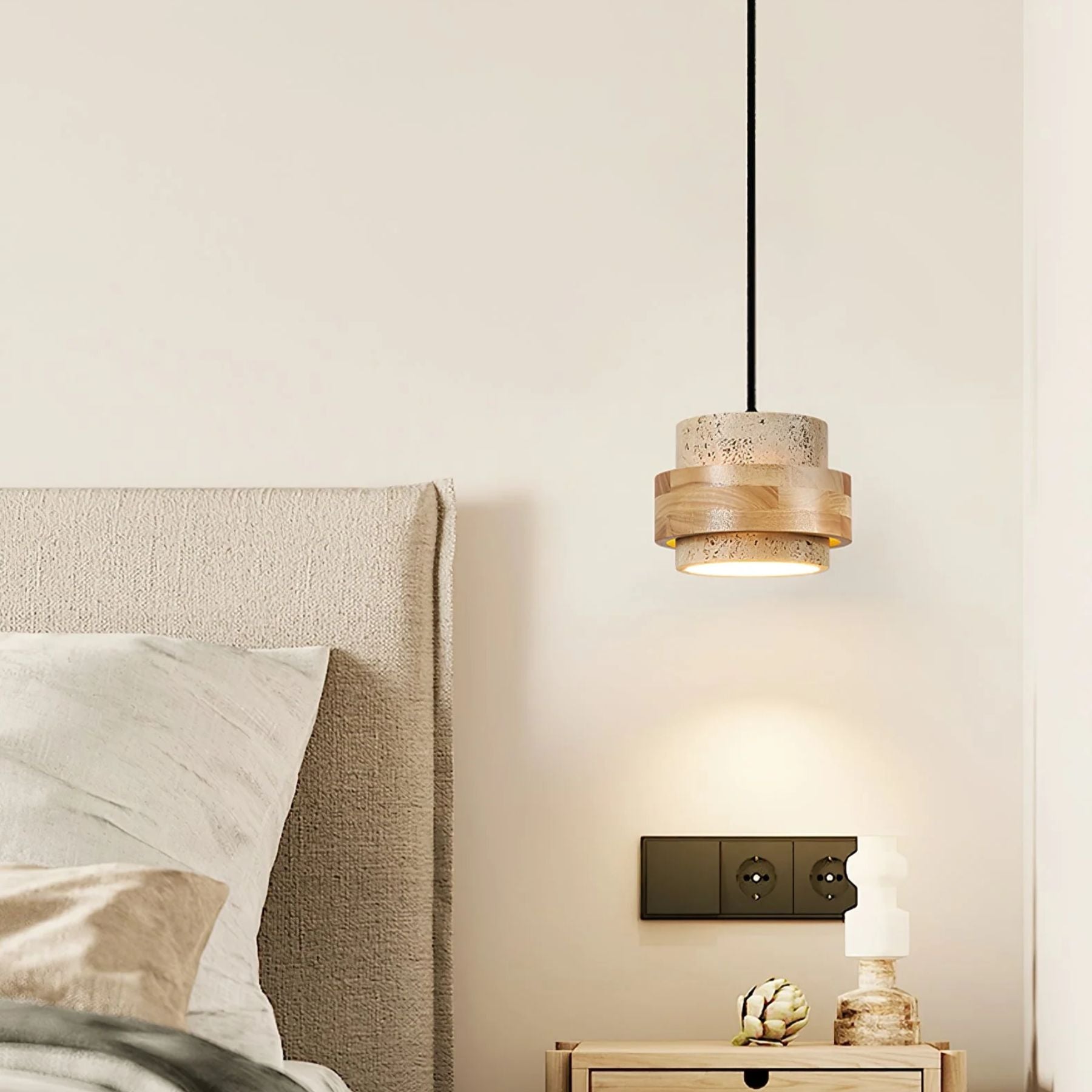Lyozar Pendant Light