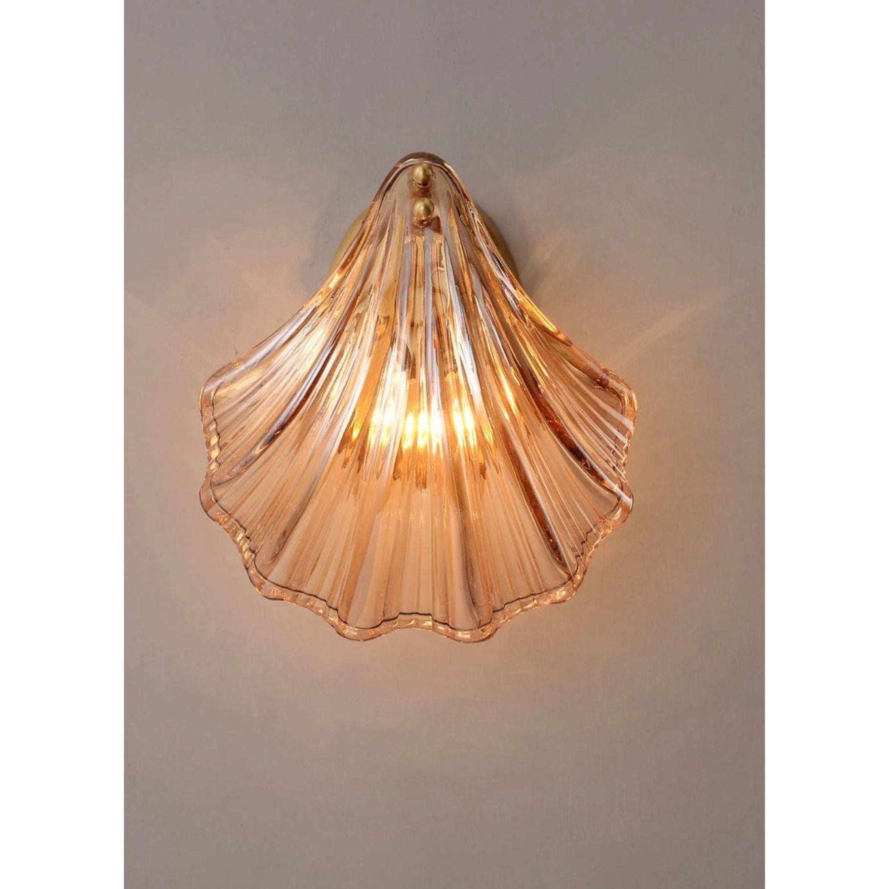 Sio Shell Wall Light