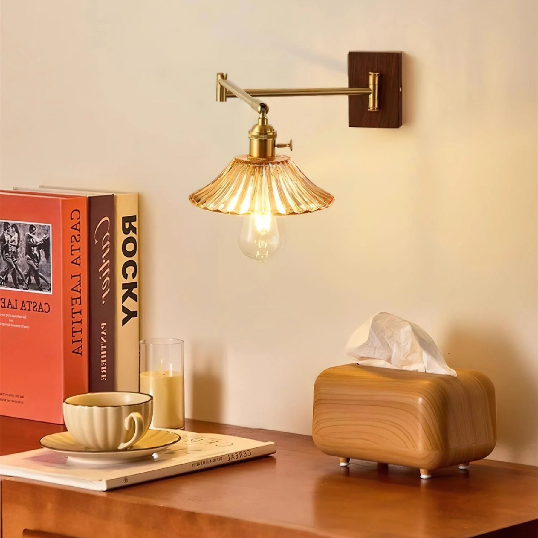 Celeve Wall Light