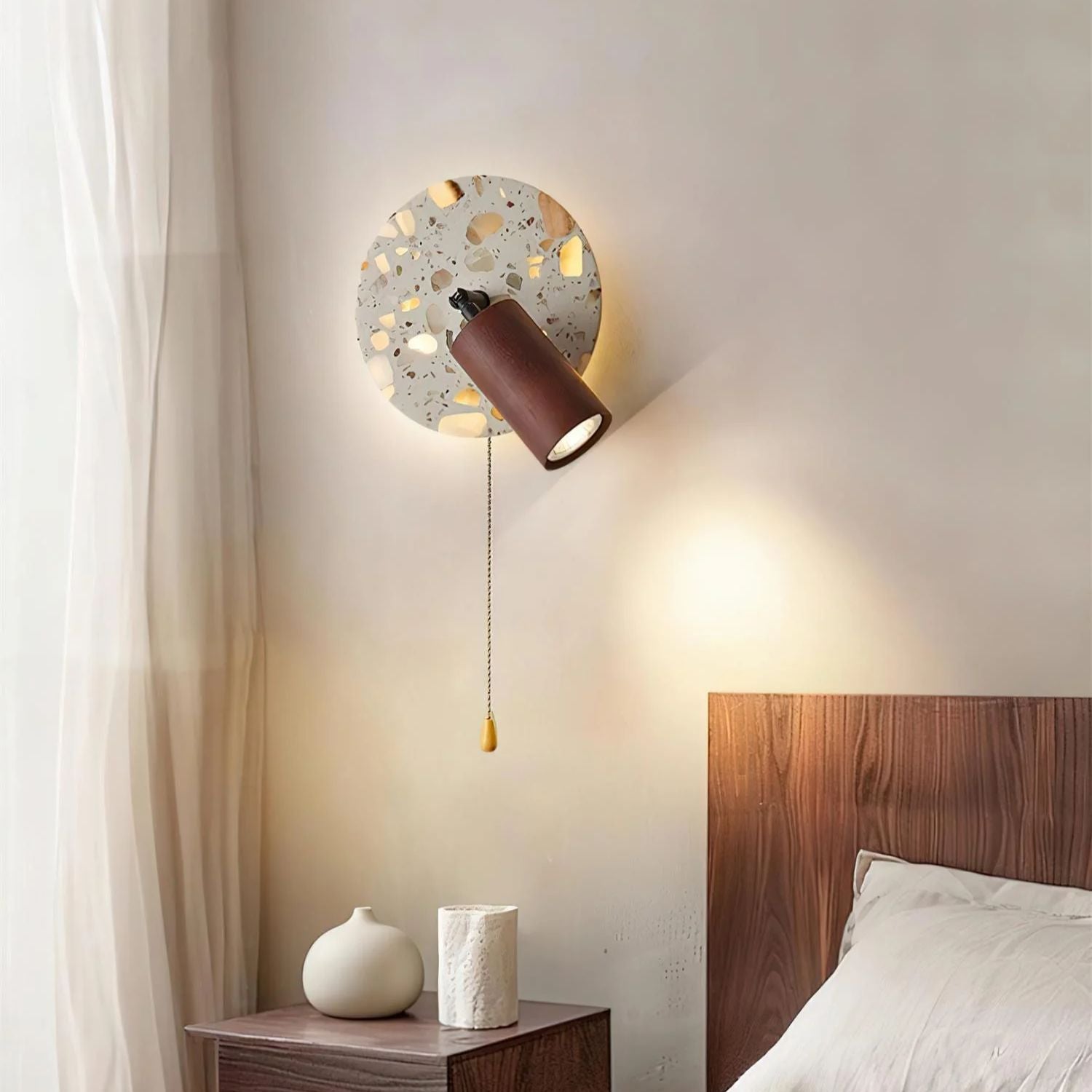 Tanavis Wall Light