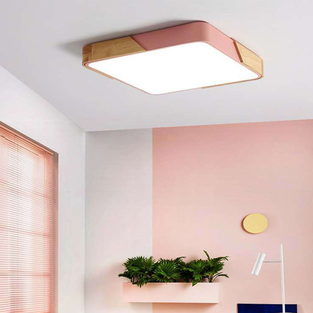Travenor Ceiling Light