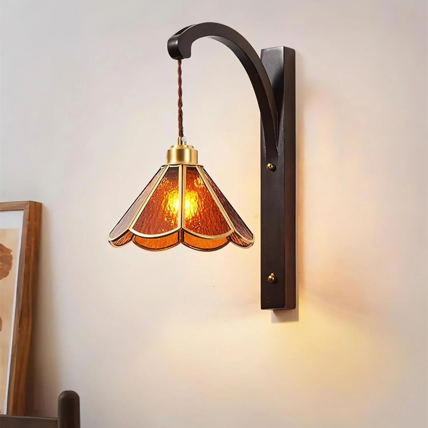Tarevelle Wall Light