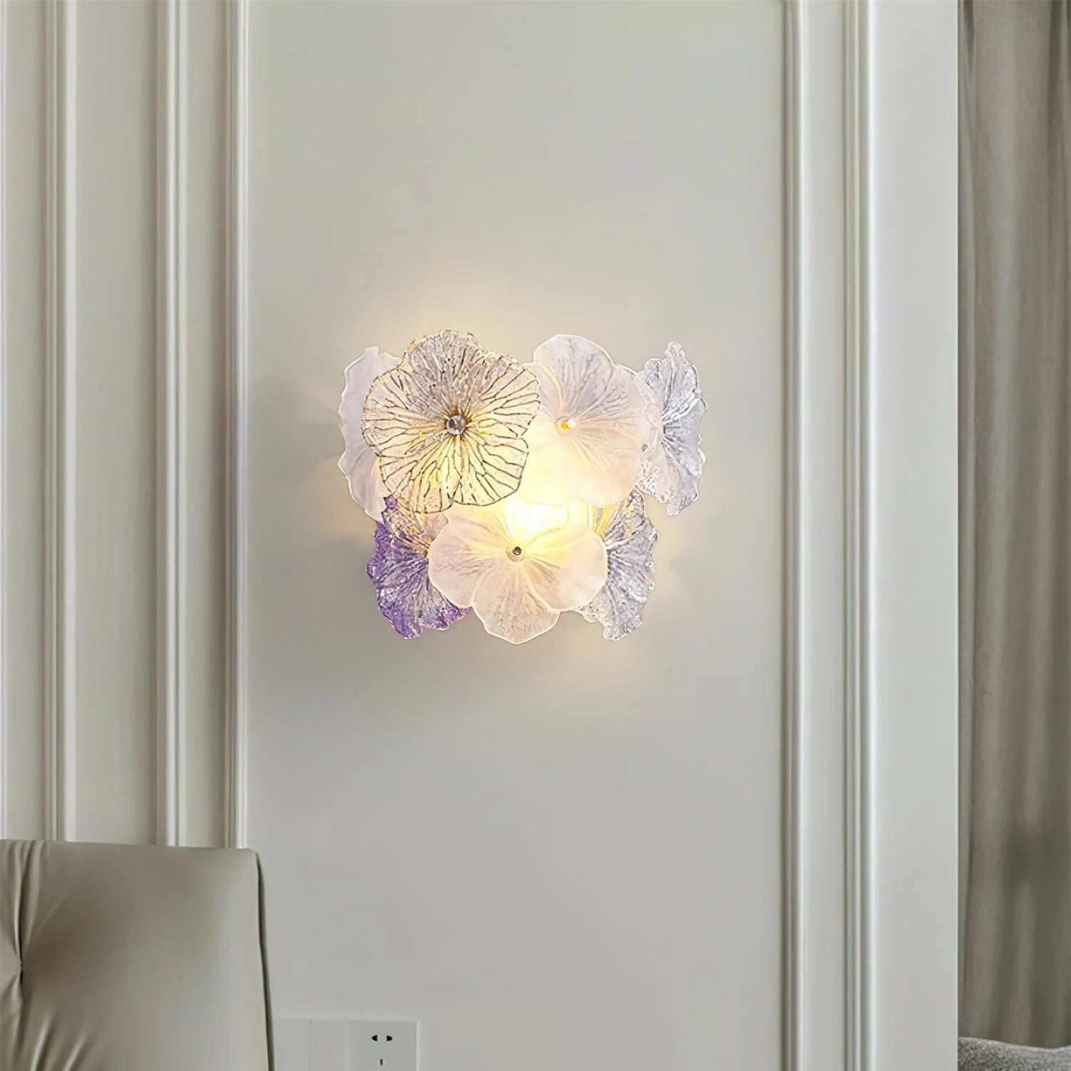 Leyza Flower Wall Light