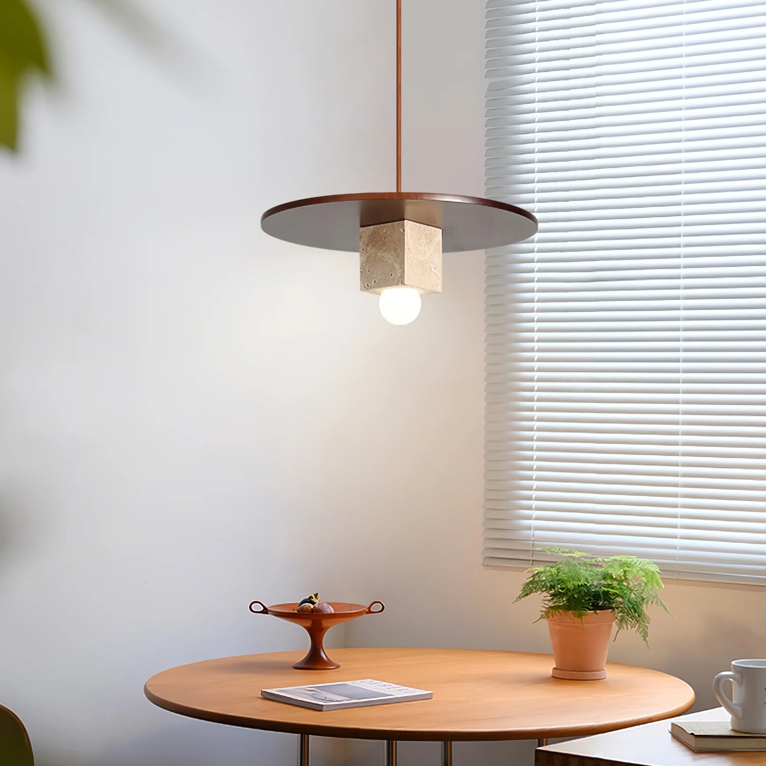 Delto Disc Pendant Light
