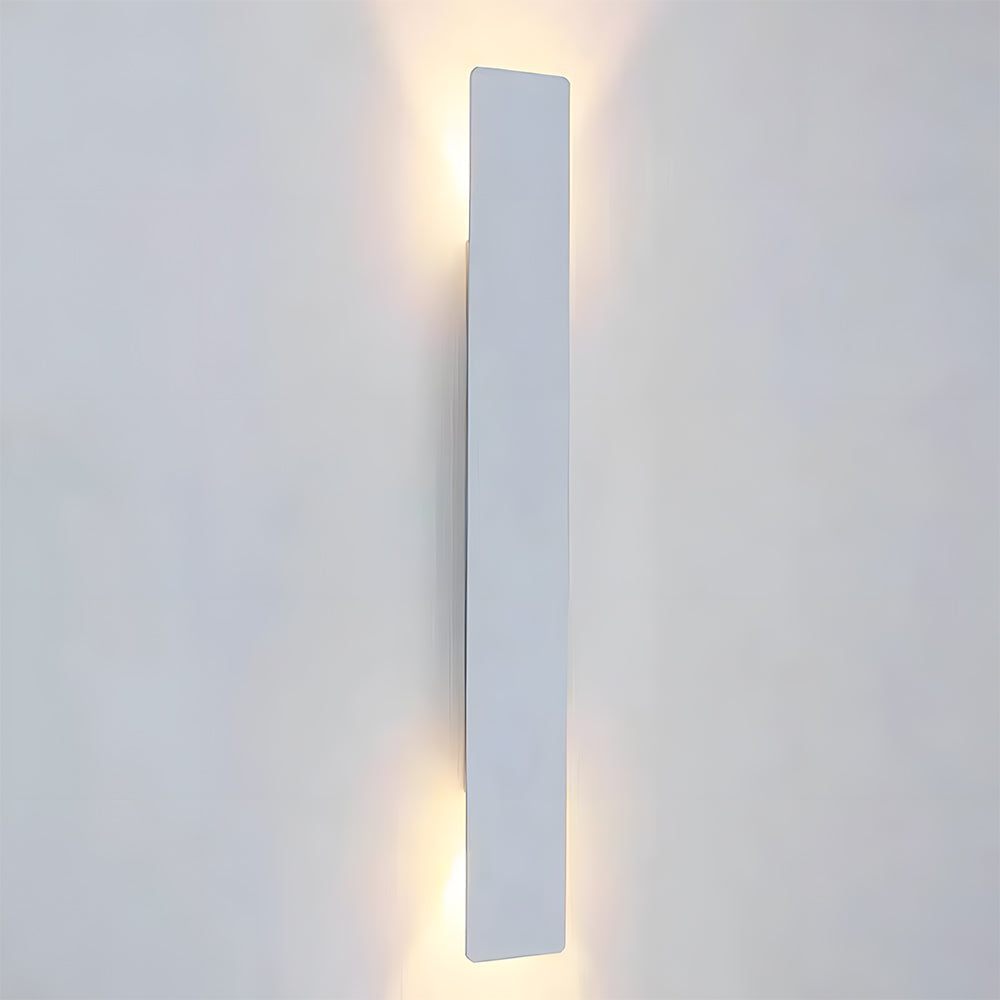 Incave Wall Light For Outdoors