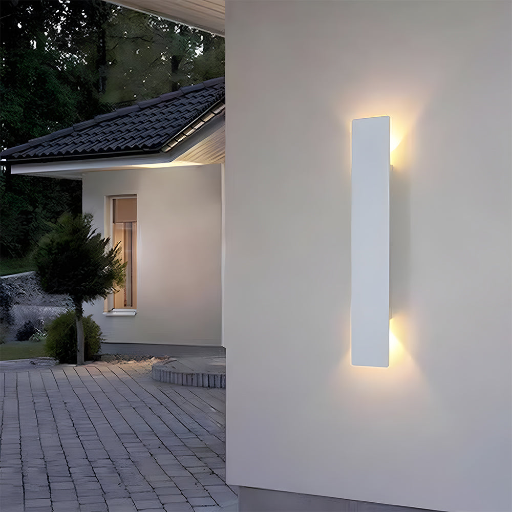 Incave Wall Light For Outdoors
