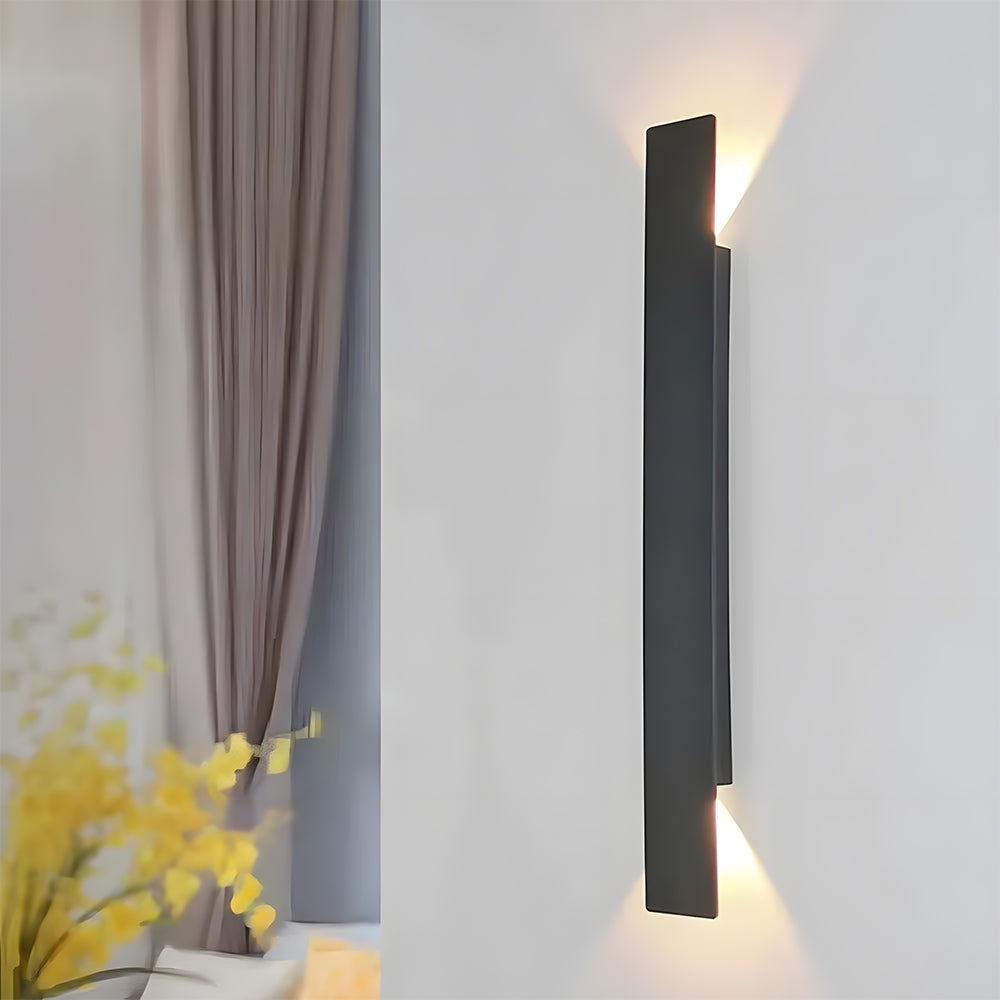 Incave Wall Light For Outdoors