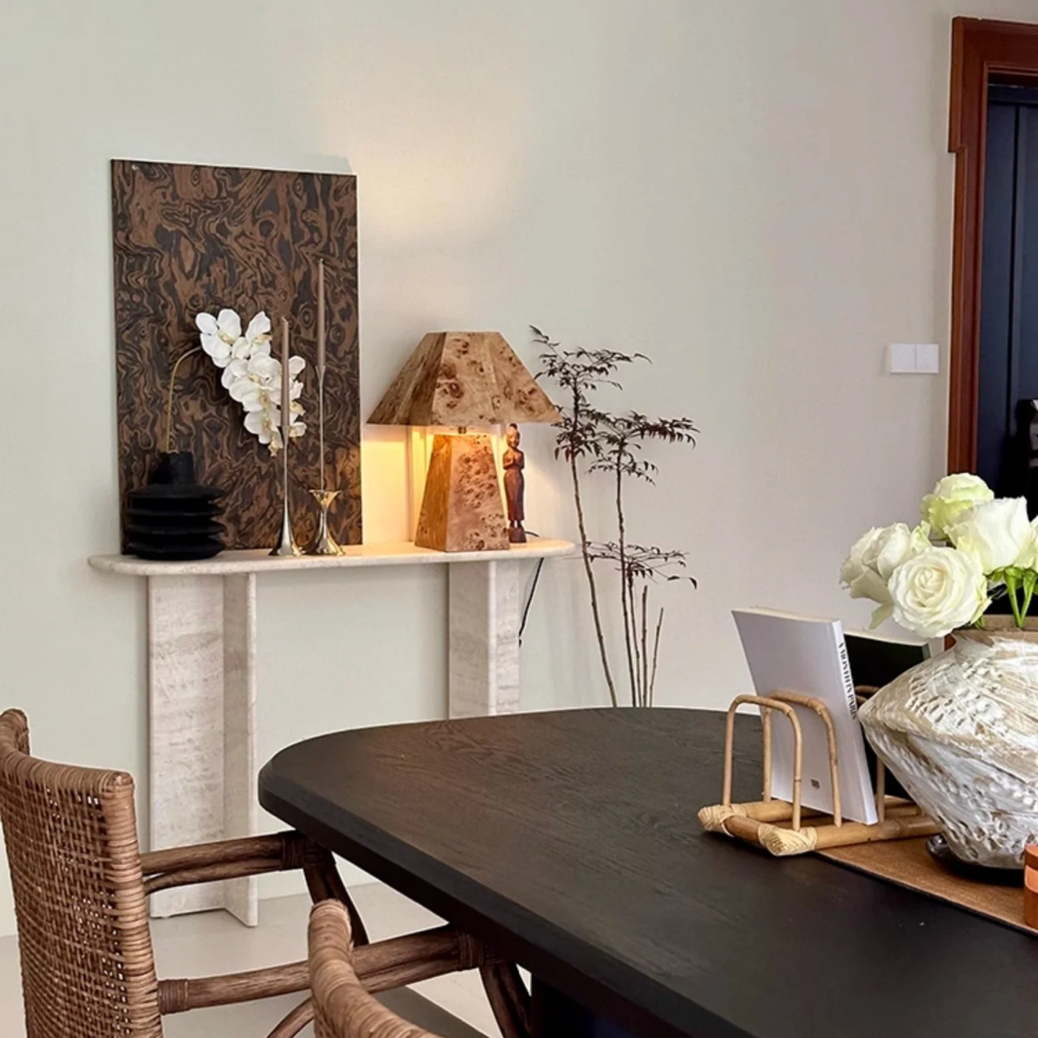 Amesis Table Lamp