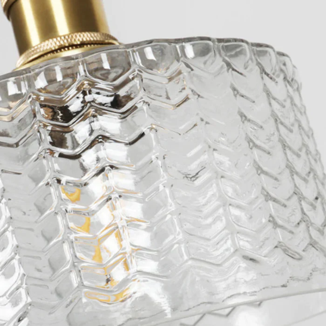Quilivon Pendant Light
