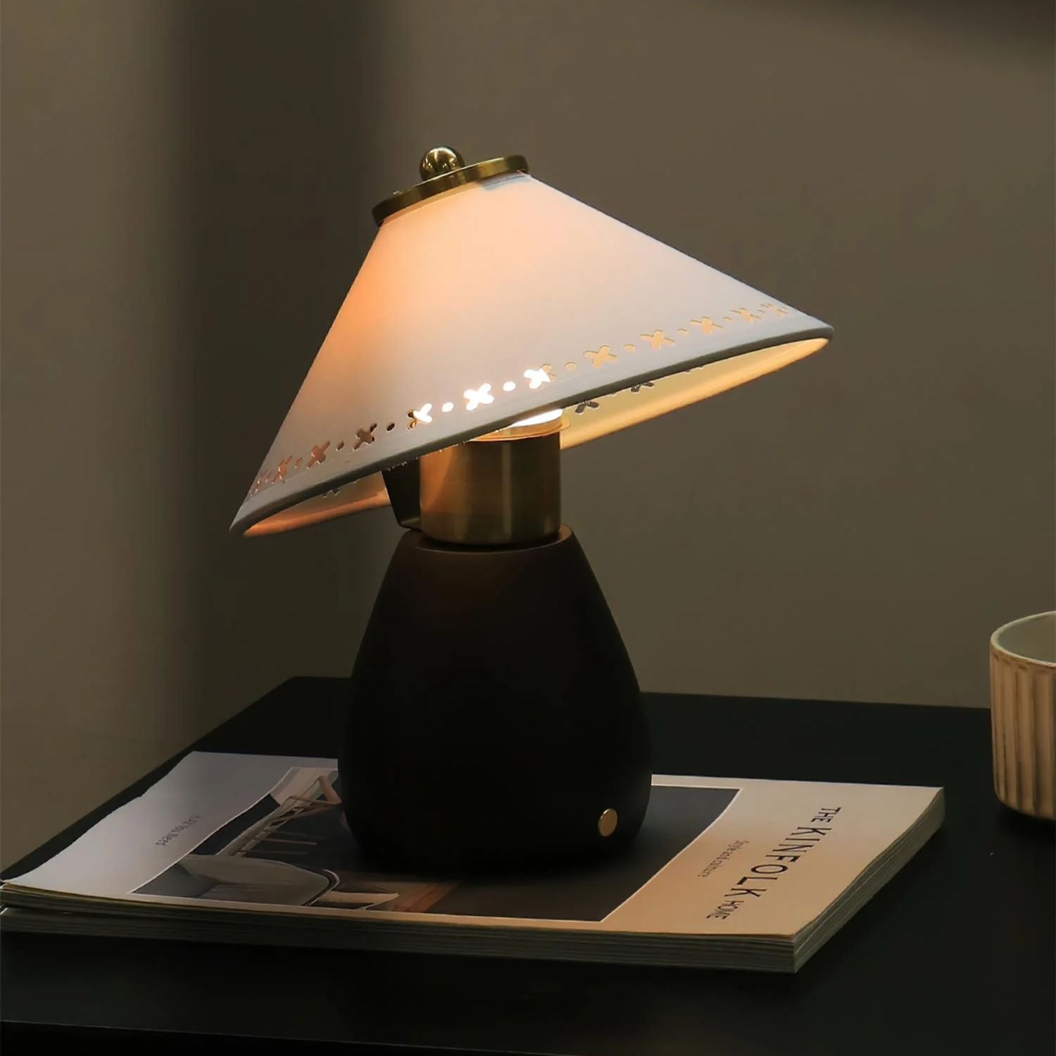 Letizan Table Lamp