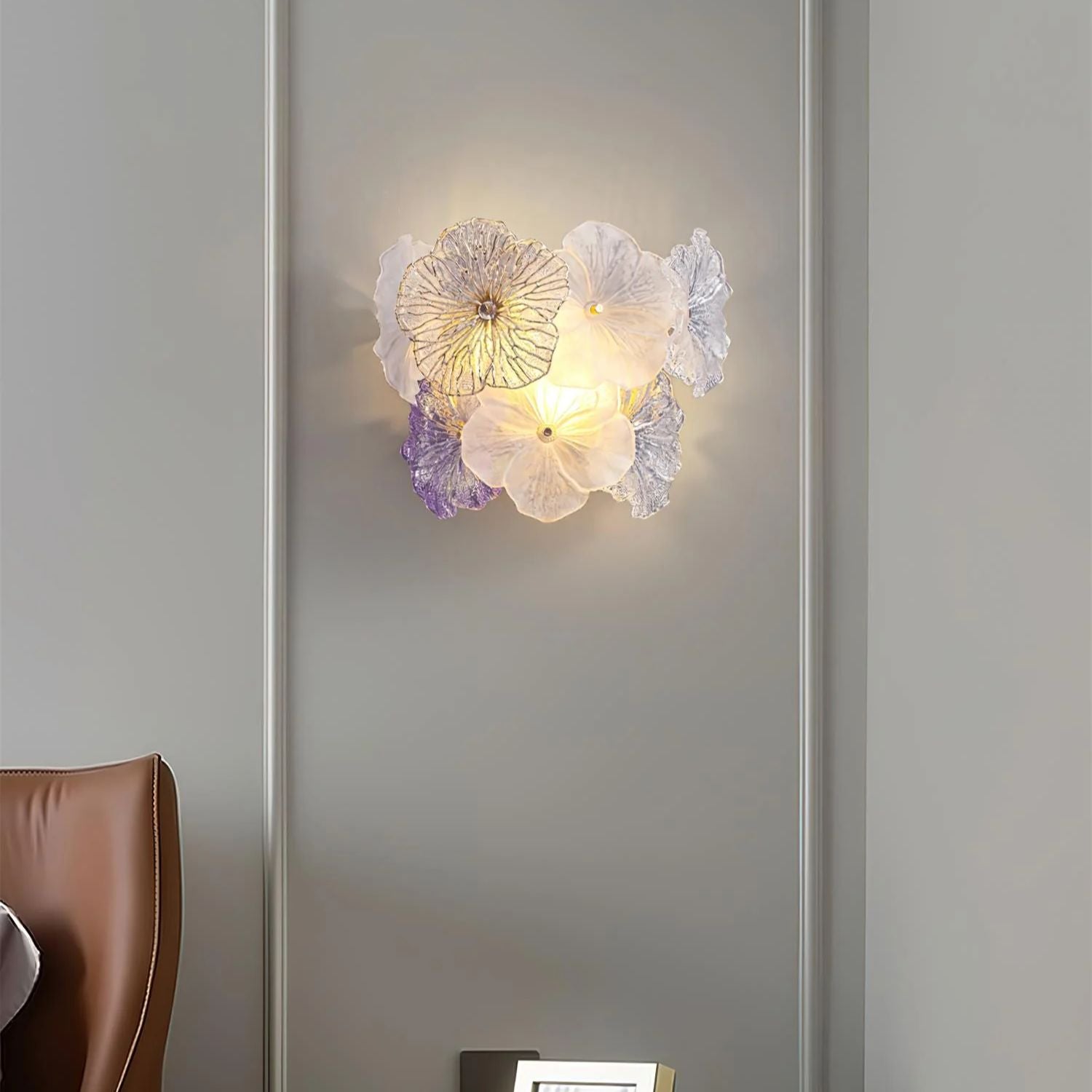 Leyza Flower Wall Light