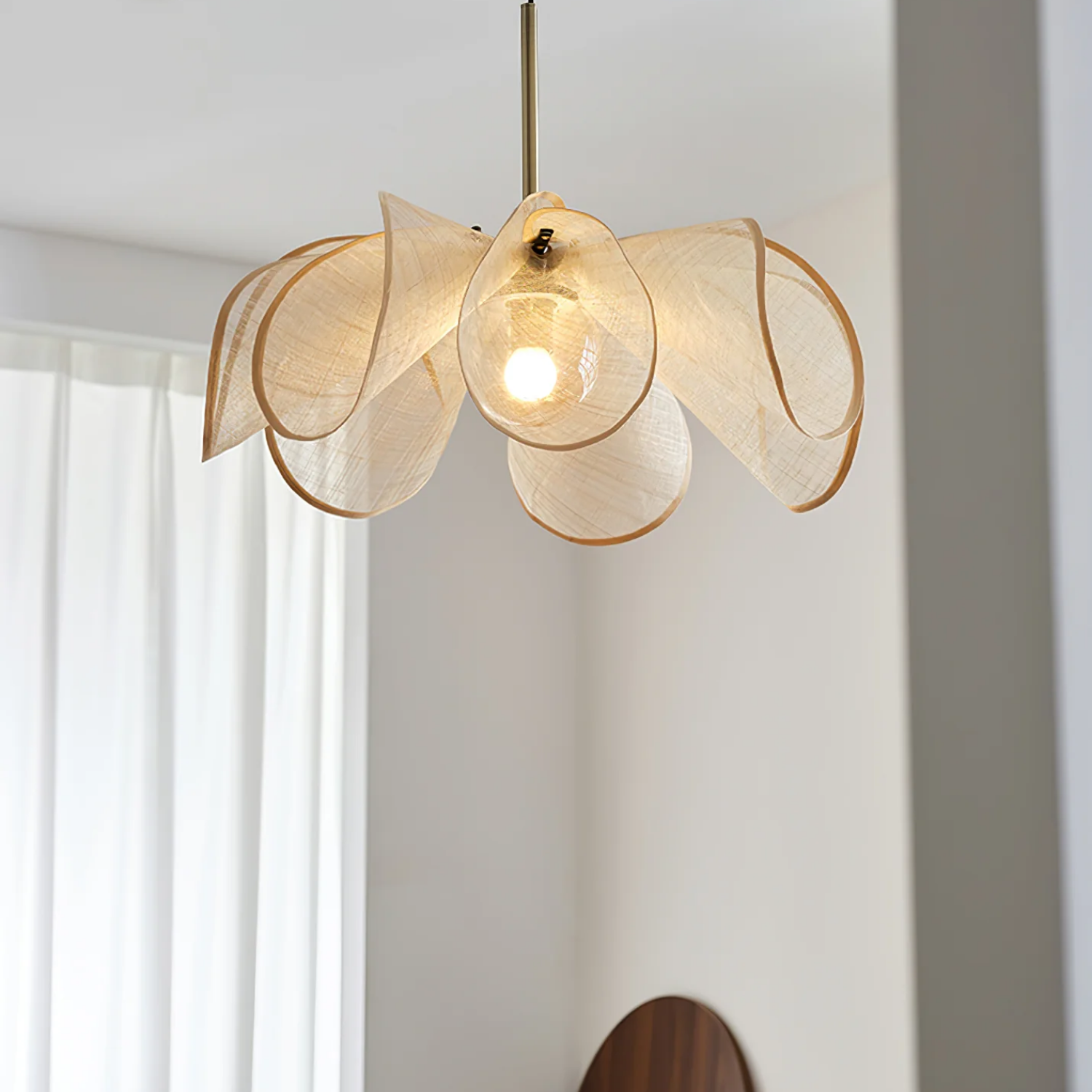 Semifare Pendant Light