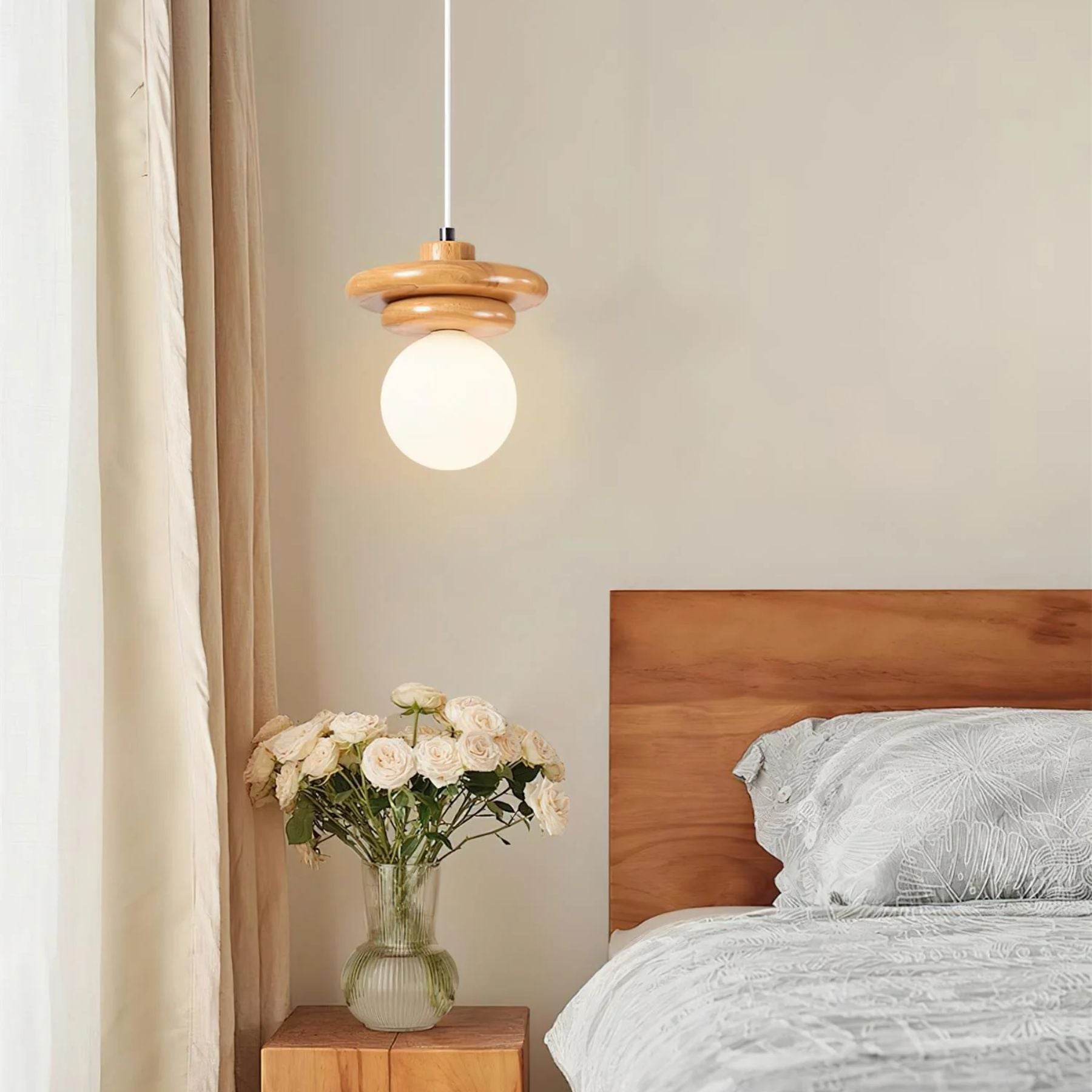 Kineltis Pendant Light