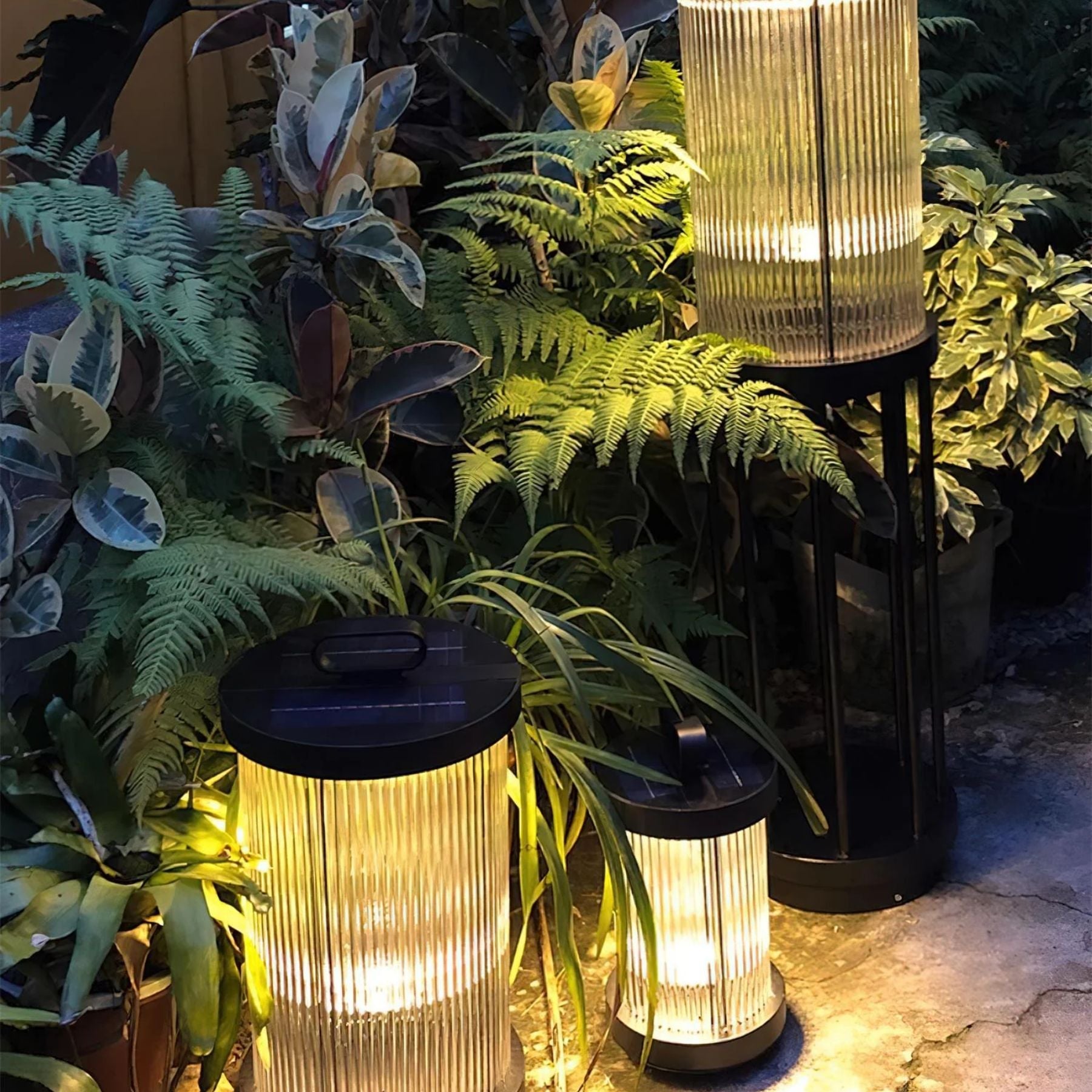 Galezy Outdoor Lamp