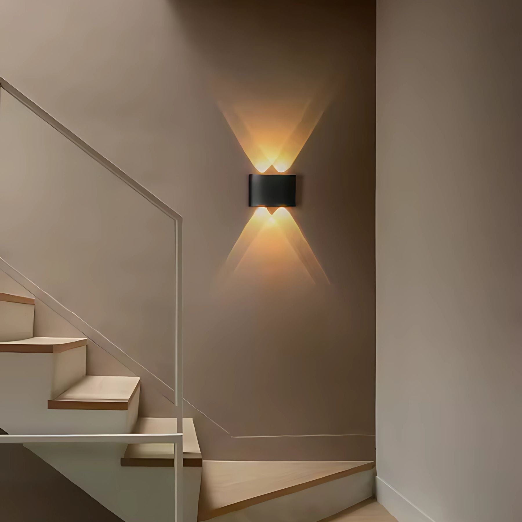 Domesi Wall Light