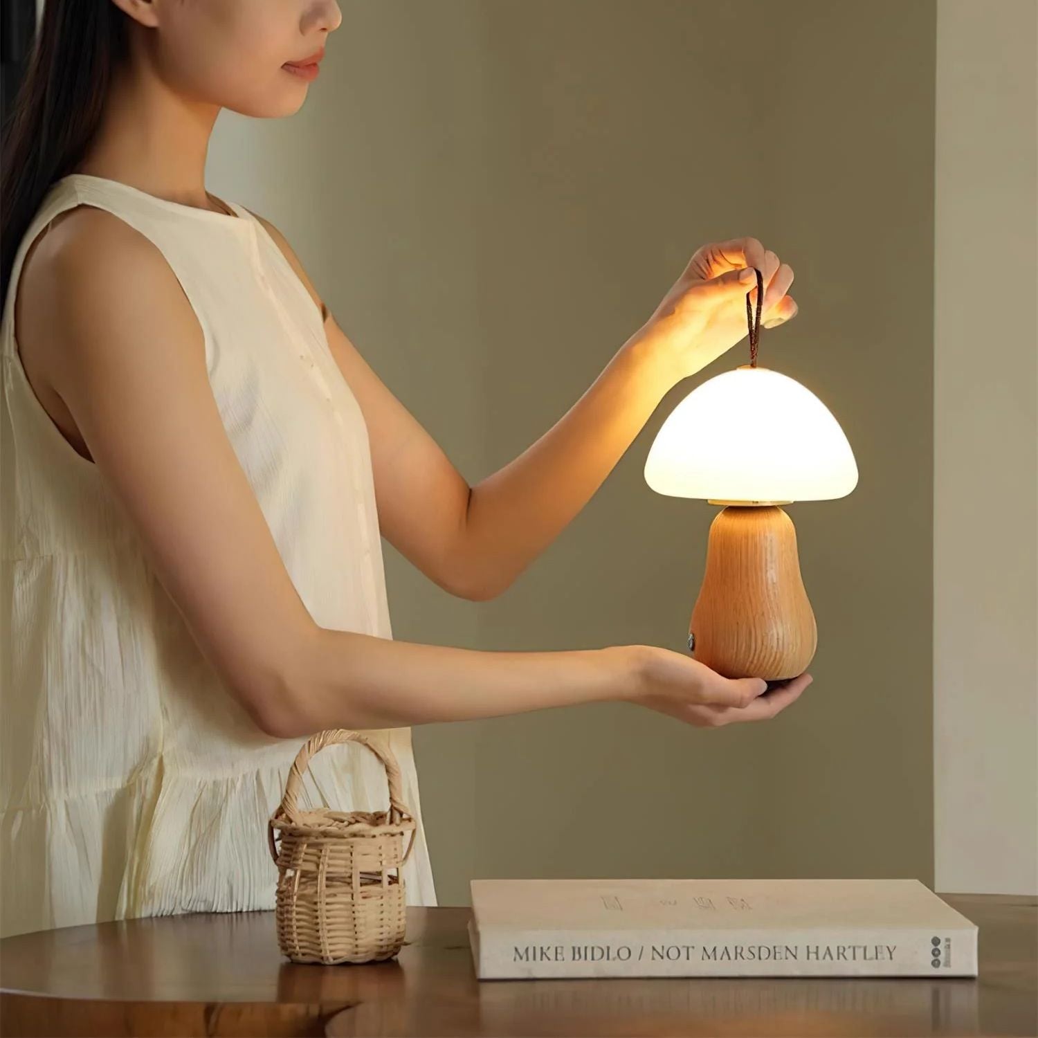 Nubbis Table Lamp