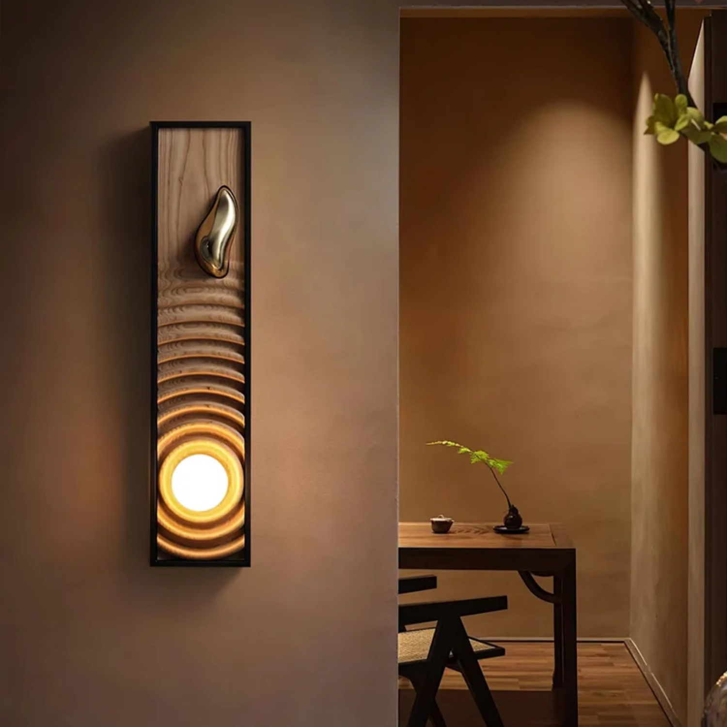 Moluze Wooden Wall Light