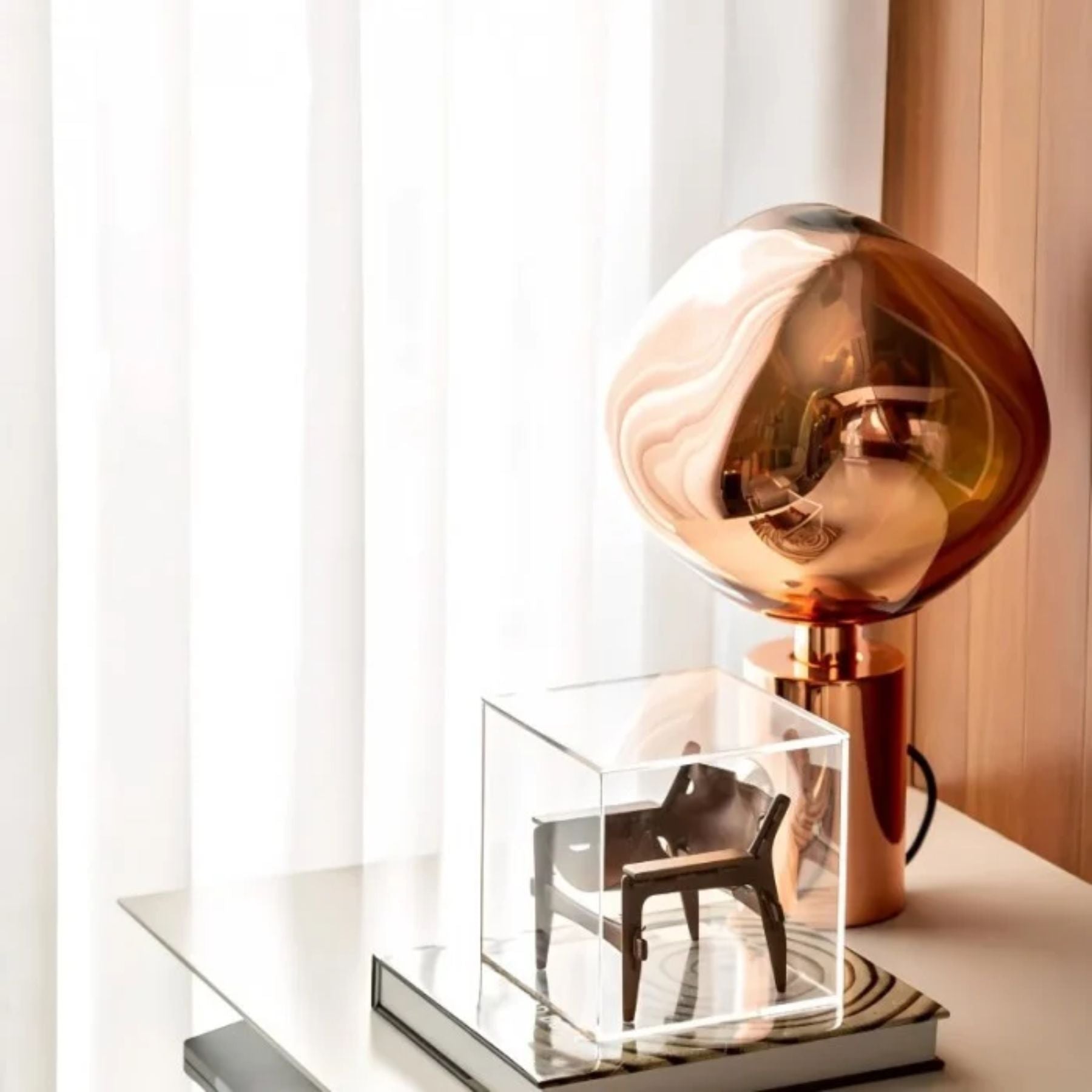 Lavalon Table Lamp