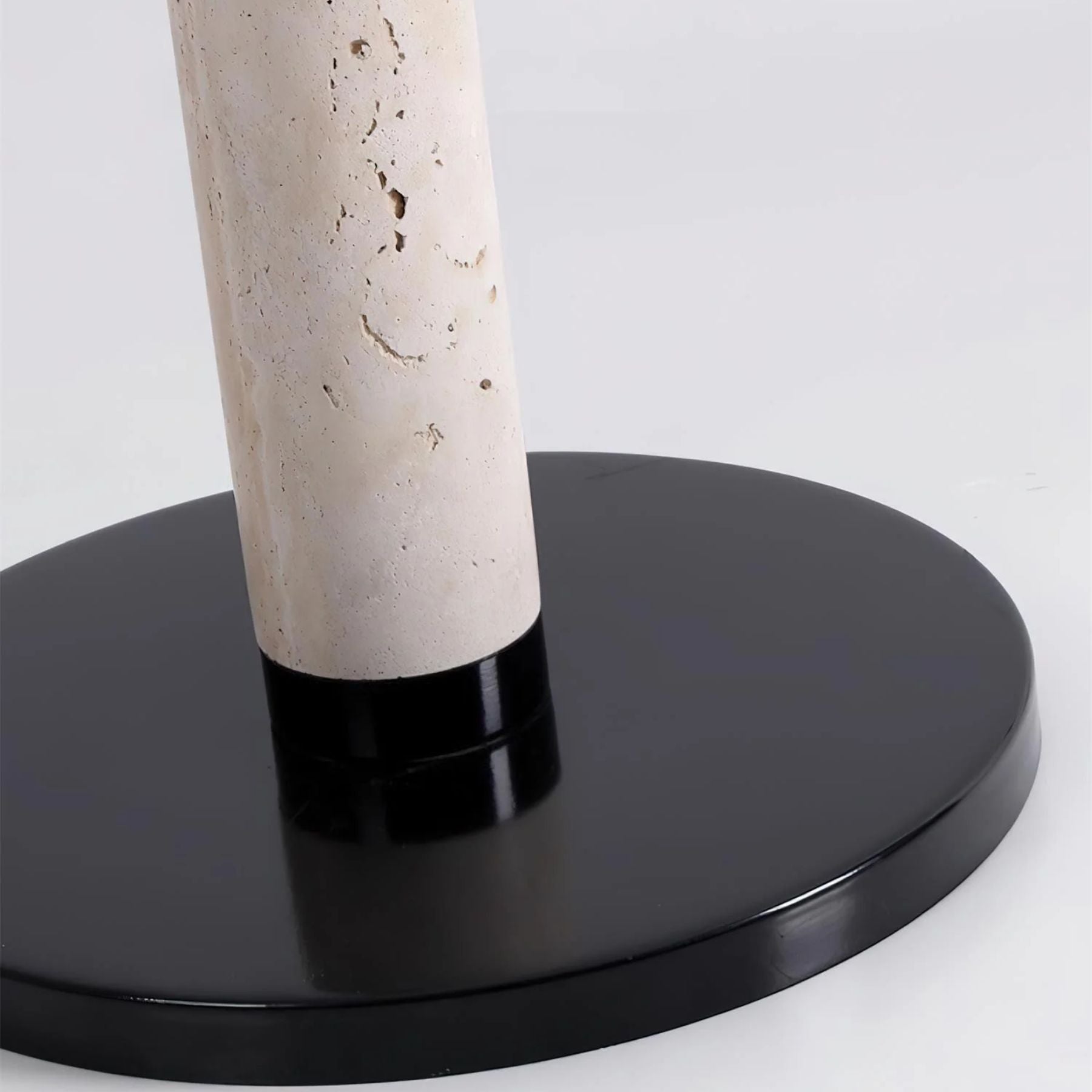 Cestozo Floor Lamp