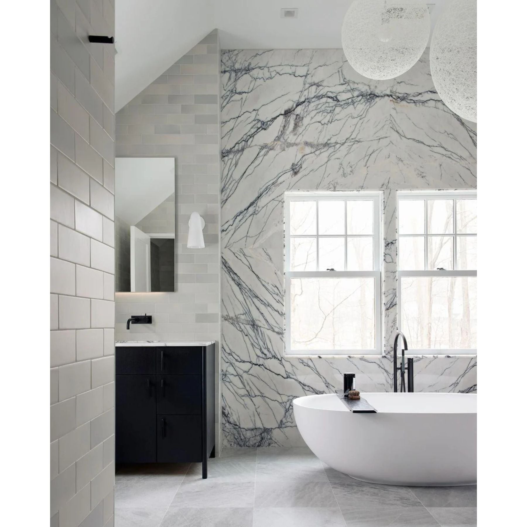 Conziza Glass Wall Light