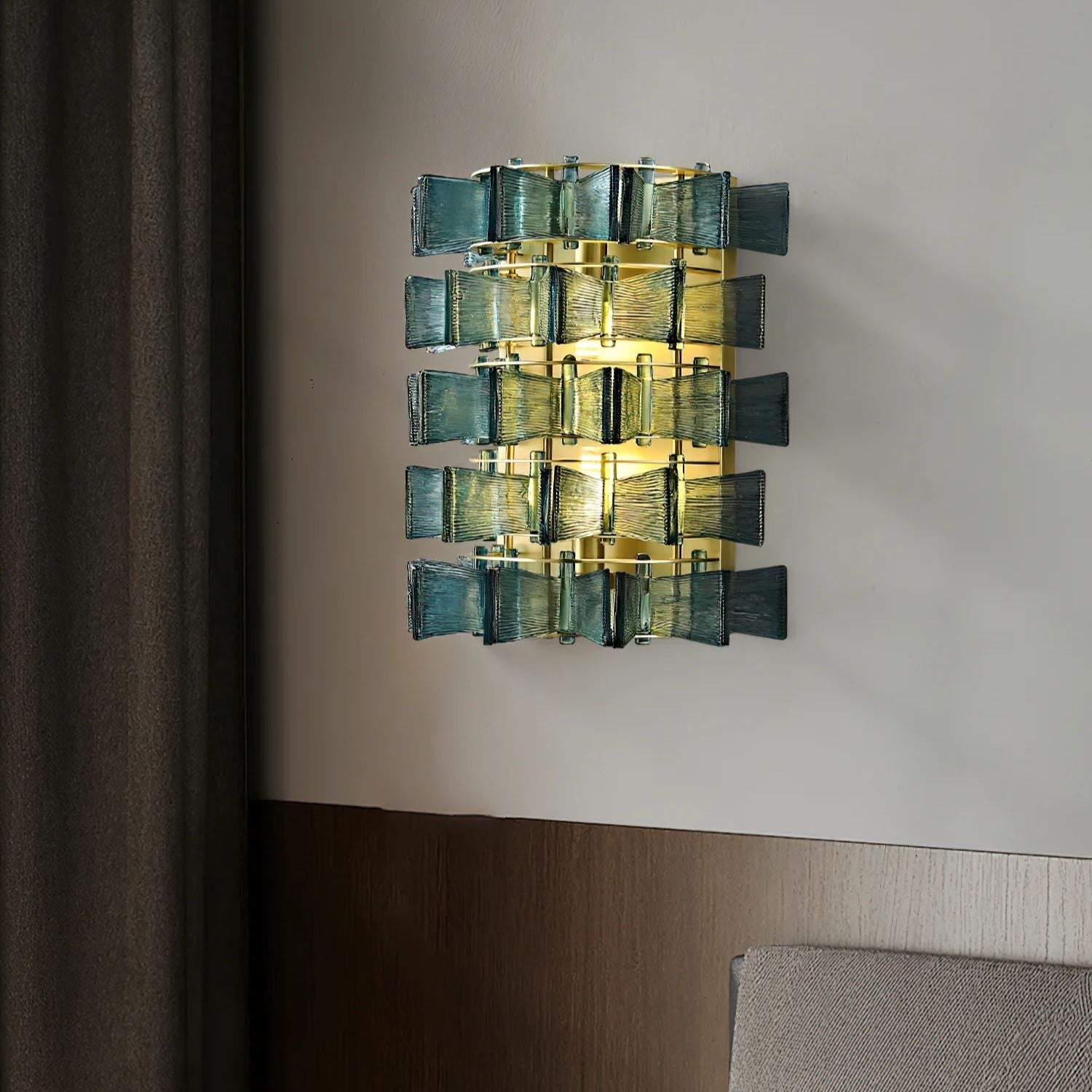 Colevaze Wall Light