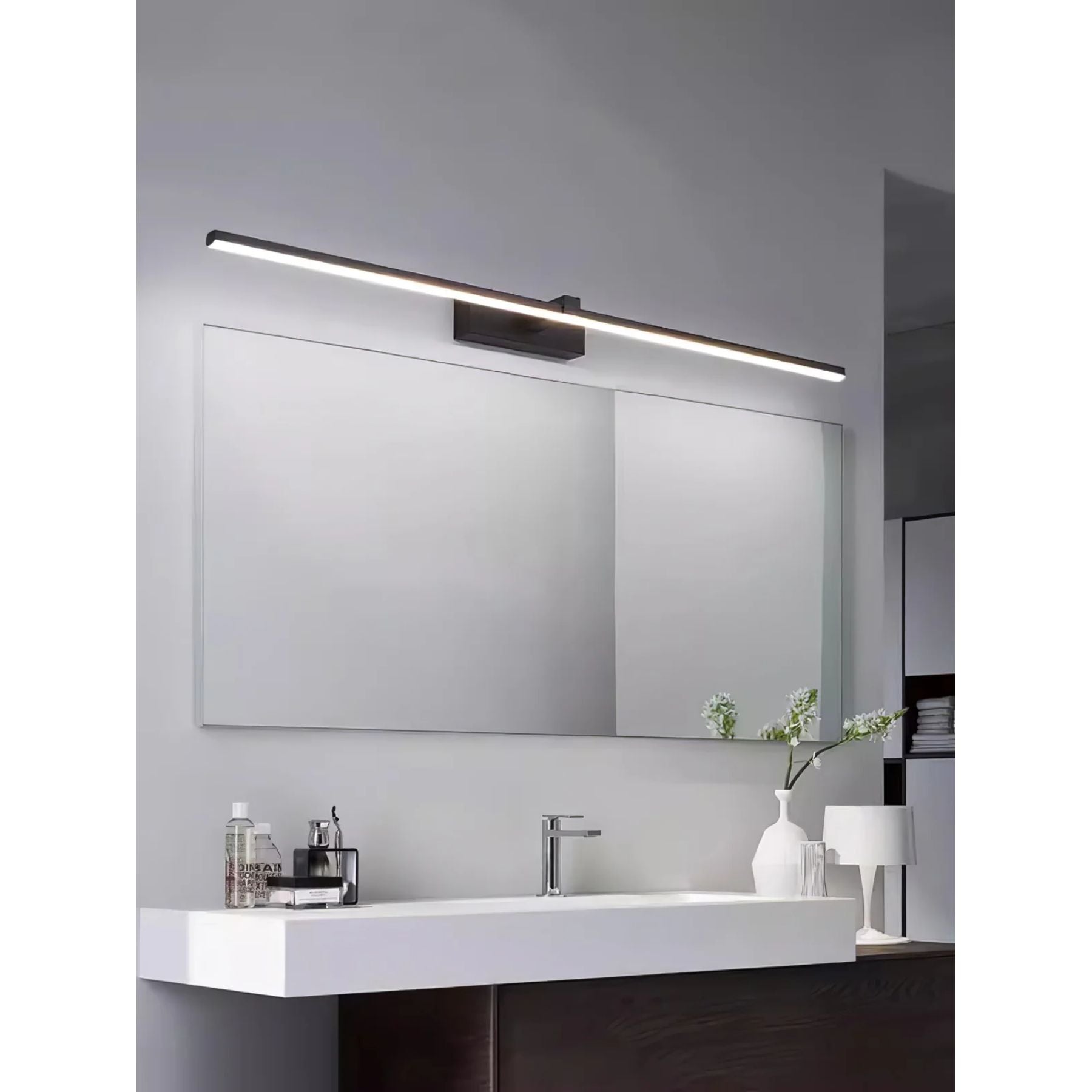 Linela Wall Light