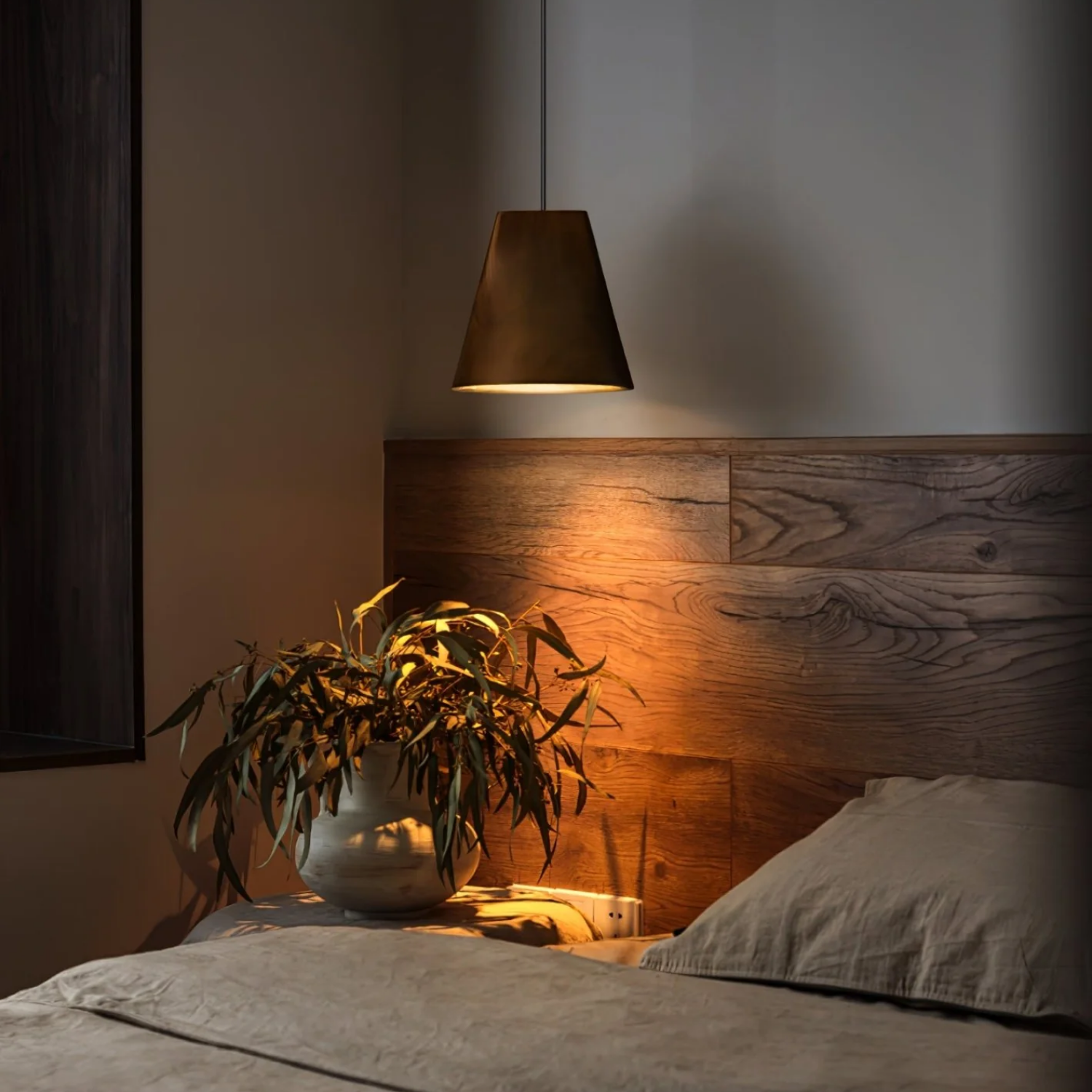 Tivem Pendant Light