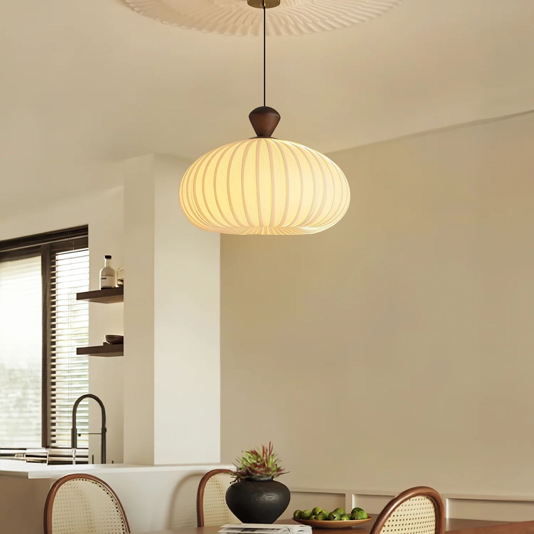 Lemazan Pendant Light