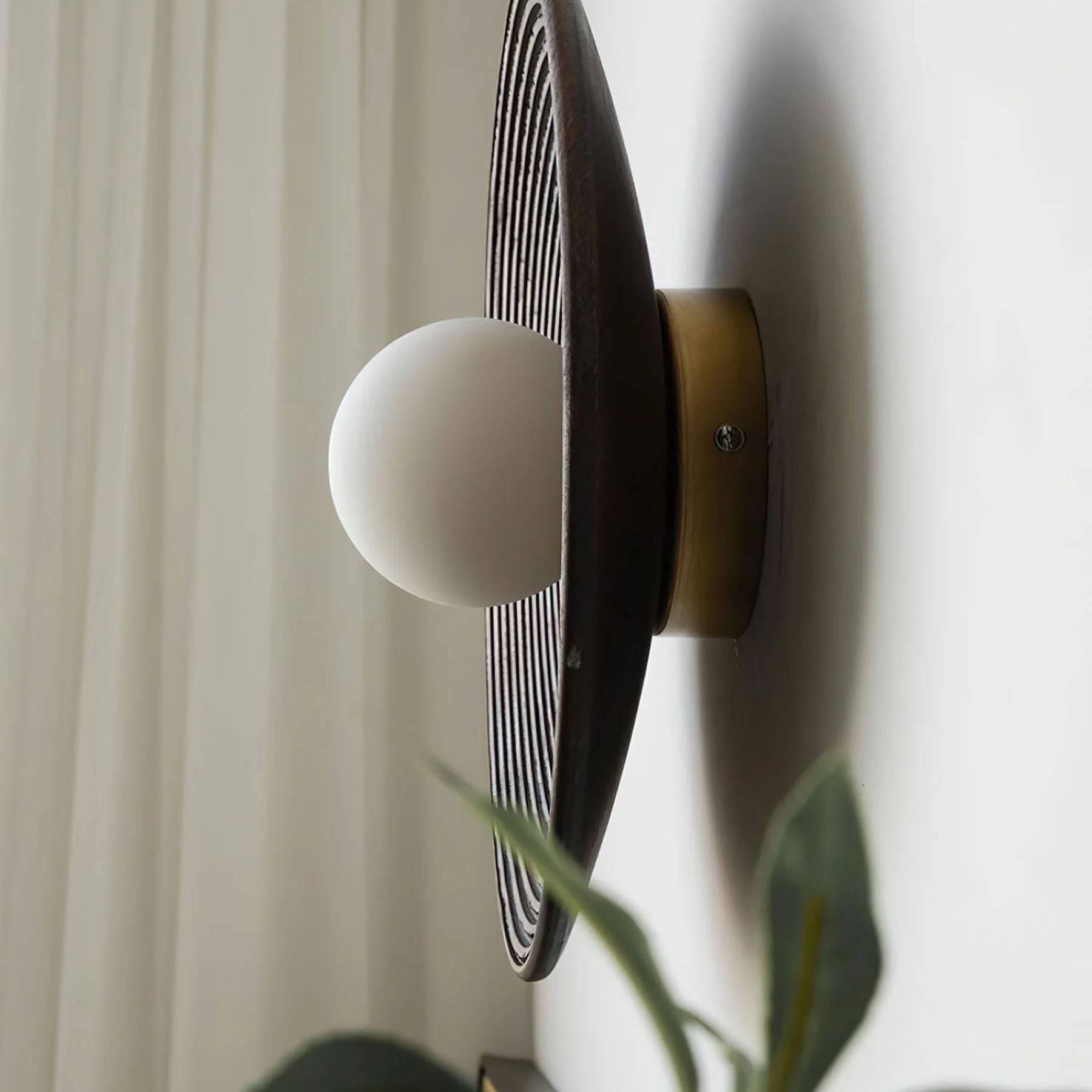 Syrona Wall Light