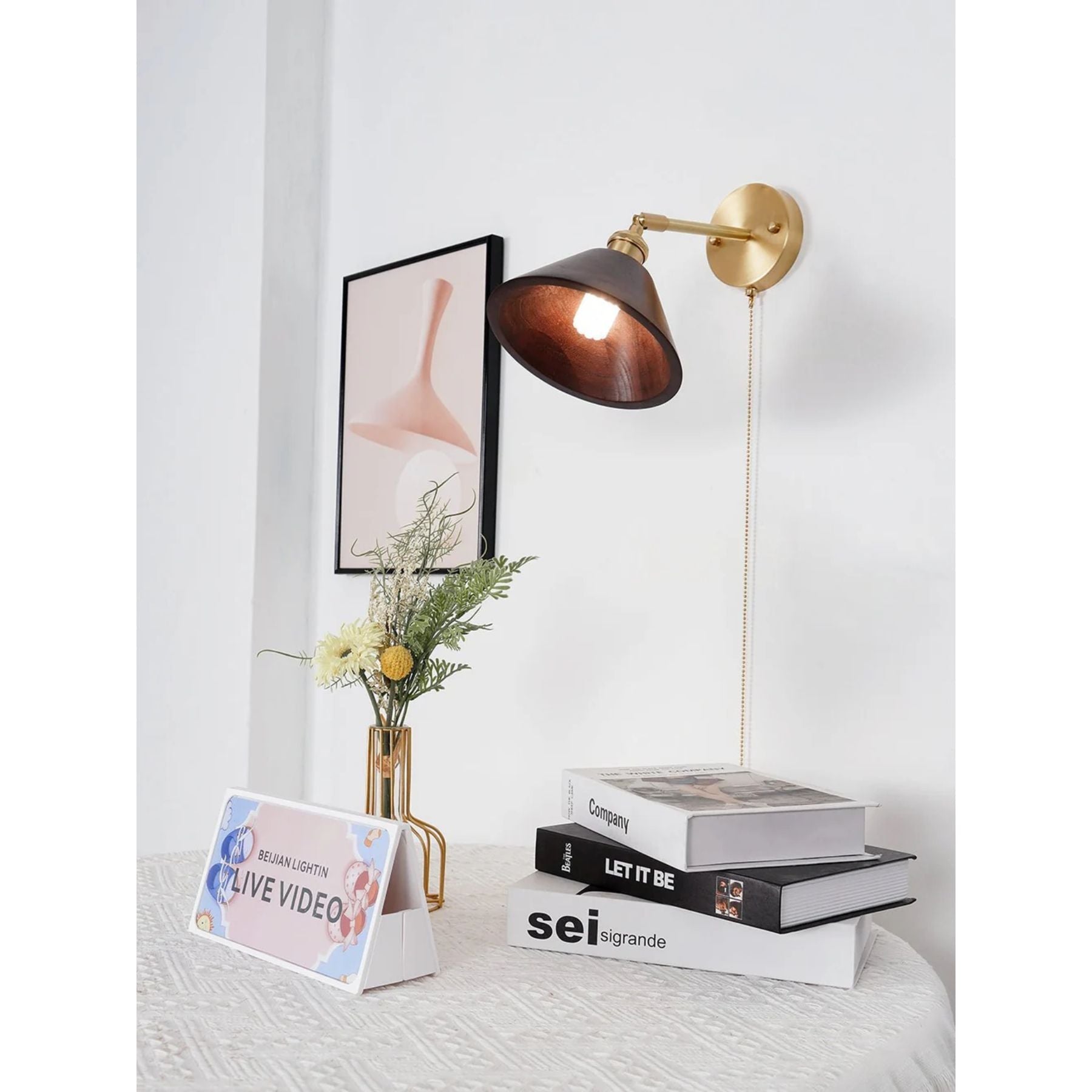 Lozon Wall Light