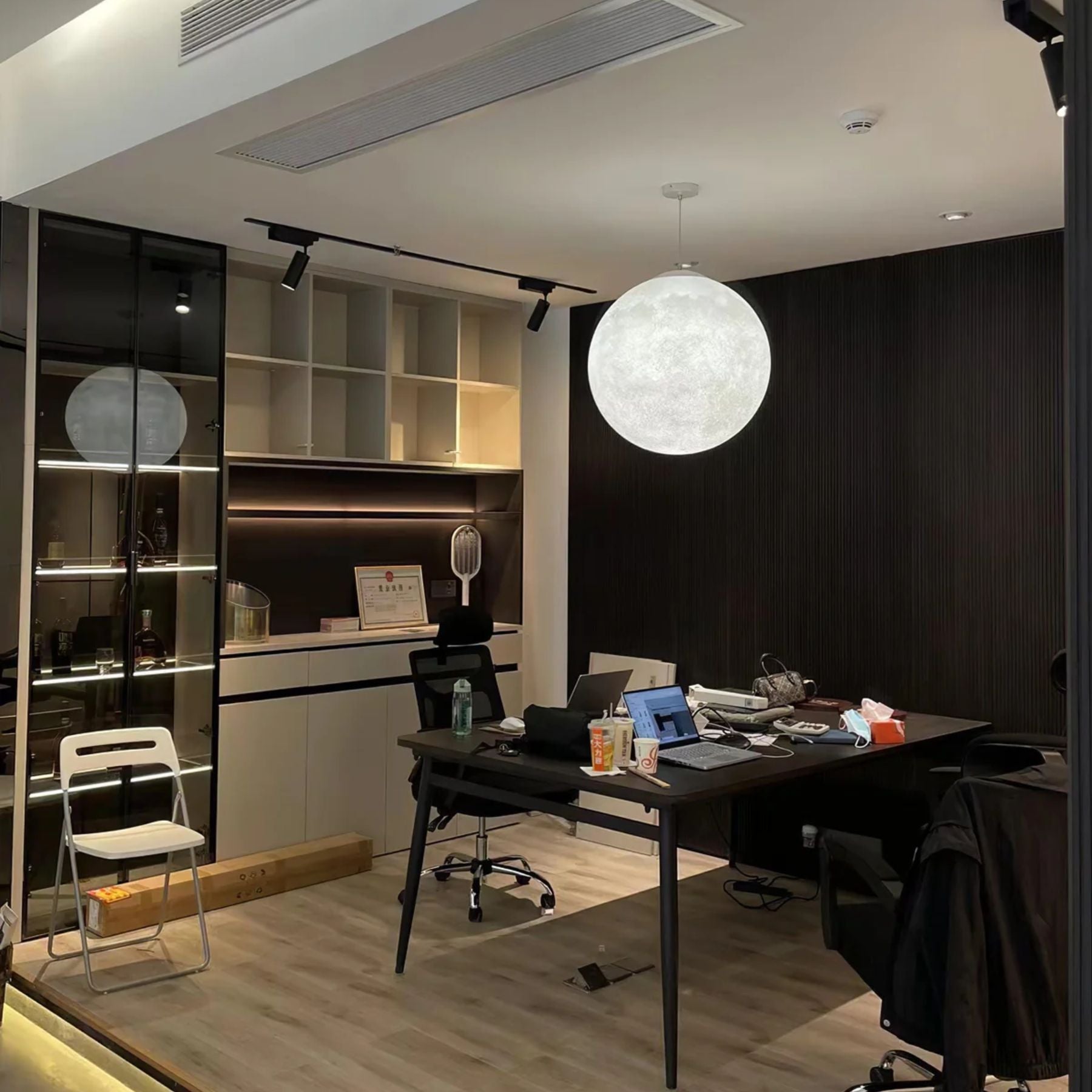 Monoma Moon Design Pendant Light