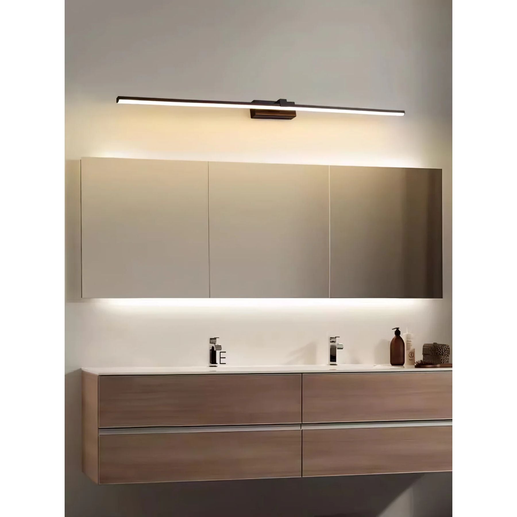 Linela Wall Light