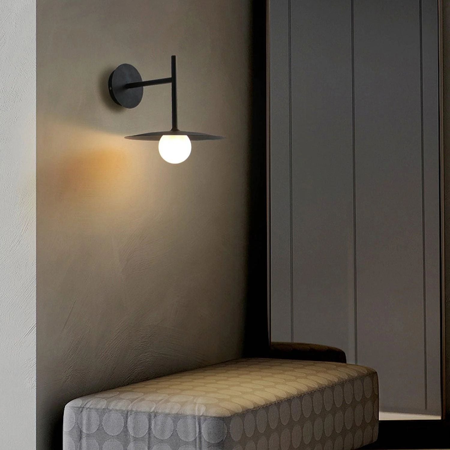 Sevessa Wall Light