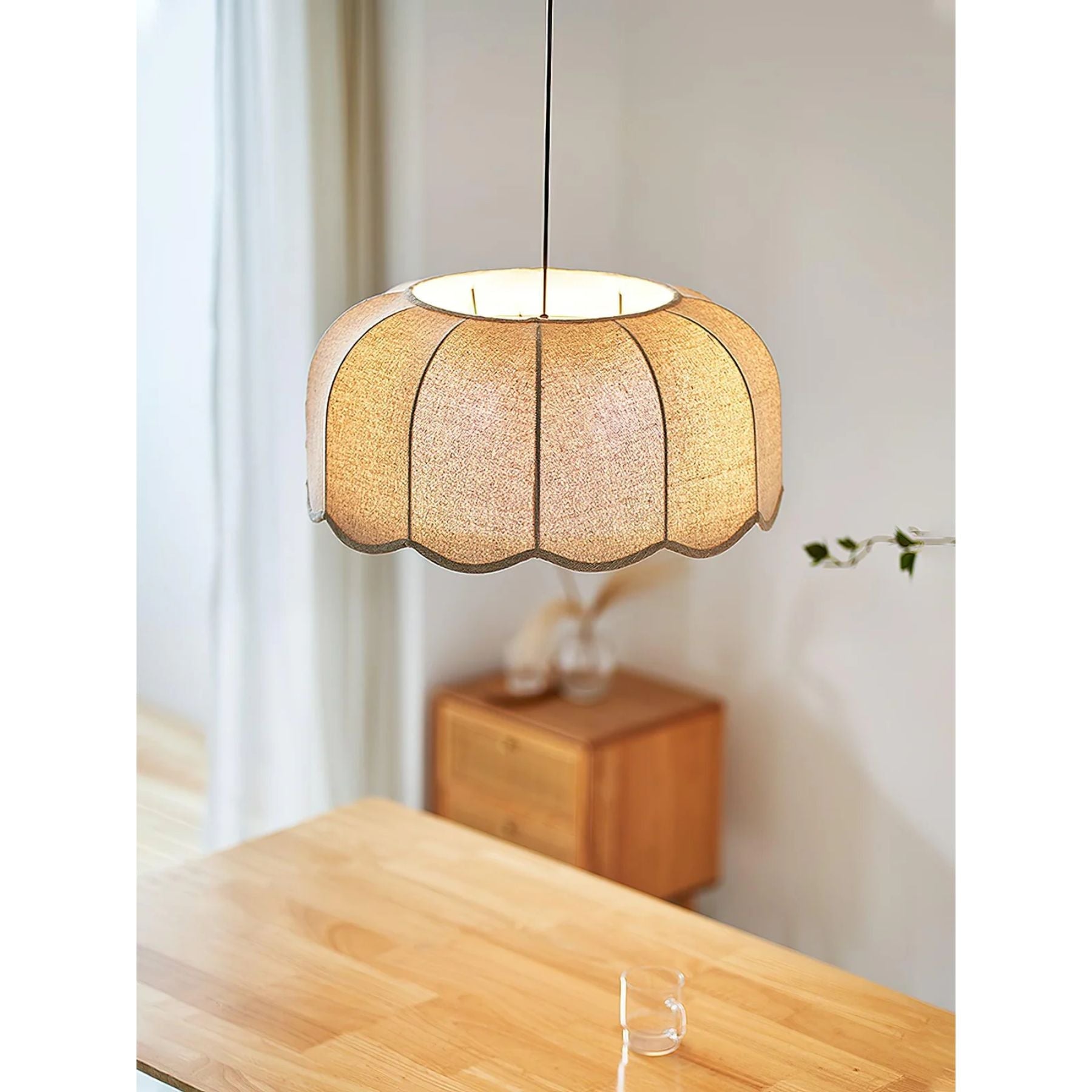 Benzana Leaf Pendant Light