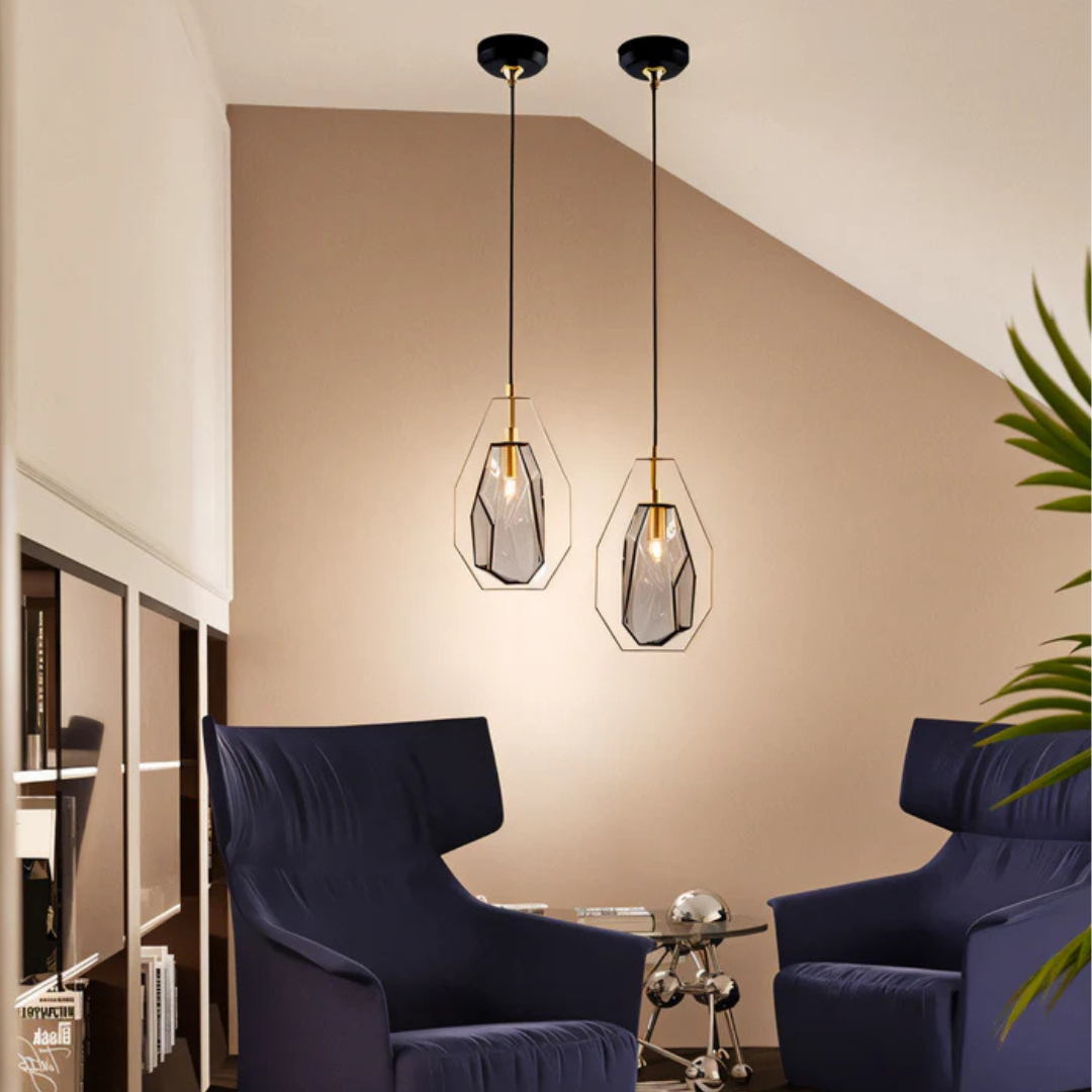 Kyrsan Pendant Light