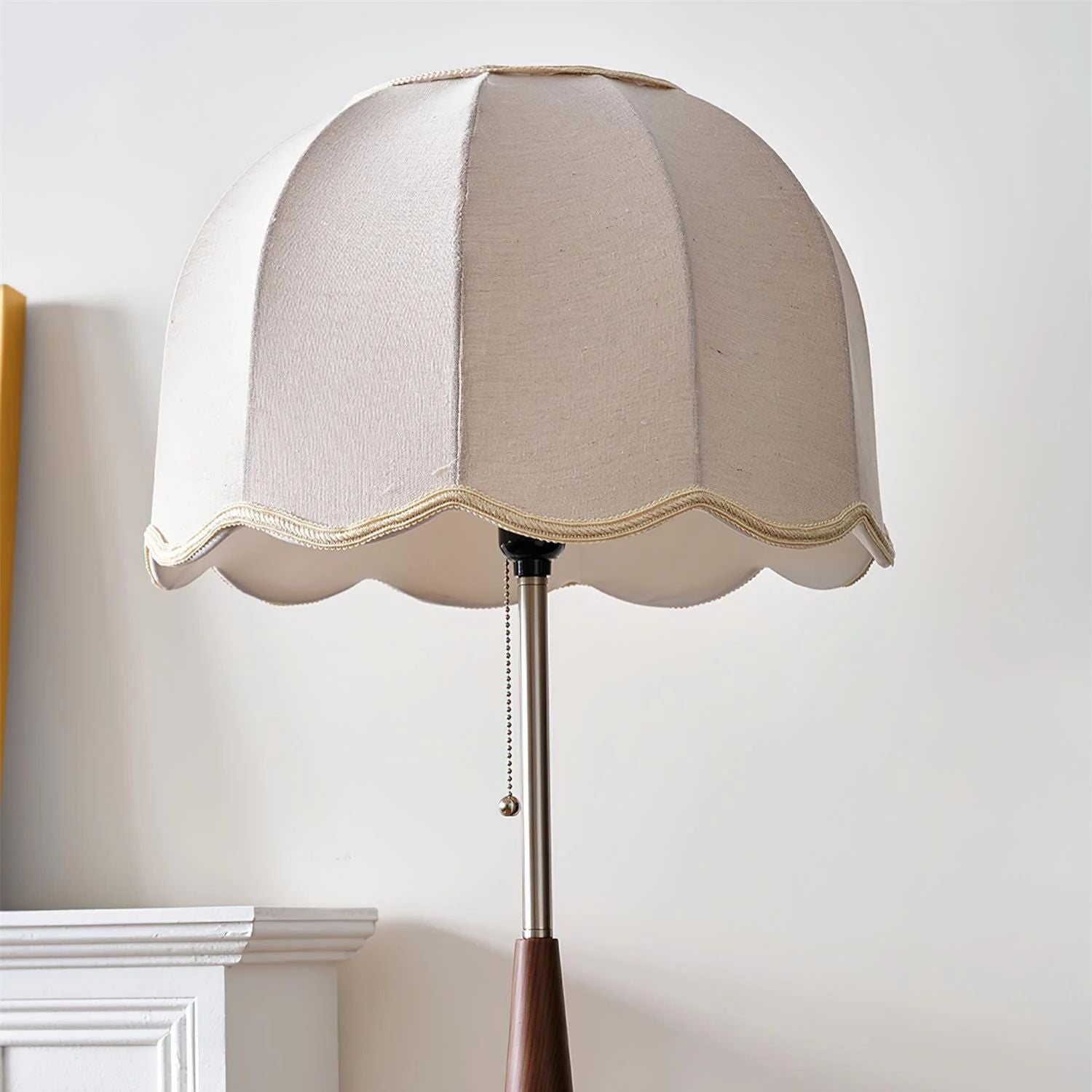 Colmezo Floor Lamp