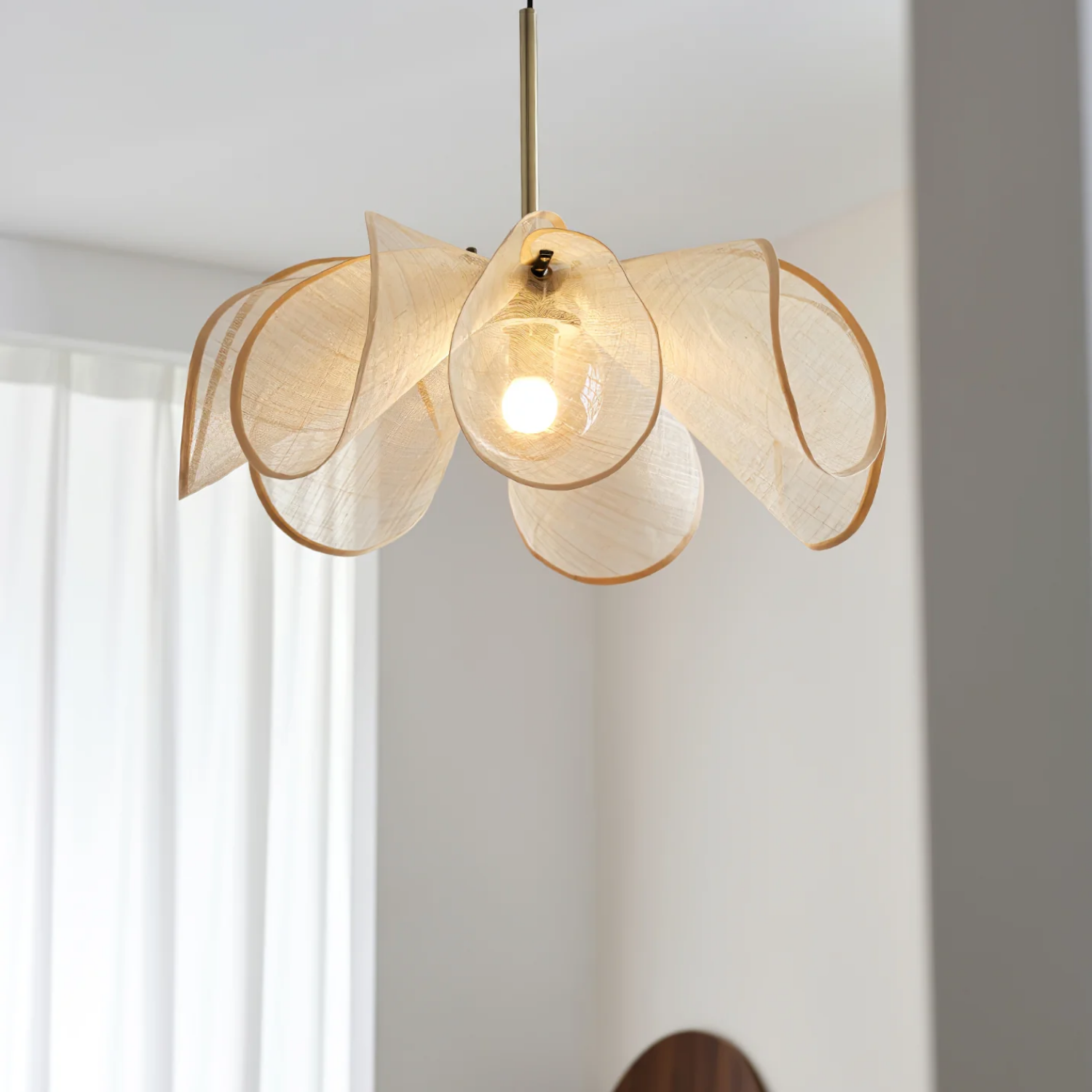 Semifare Pendant Light