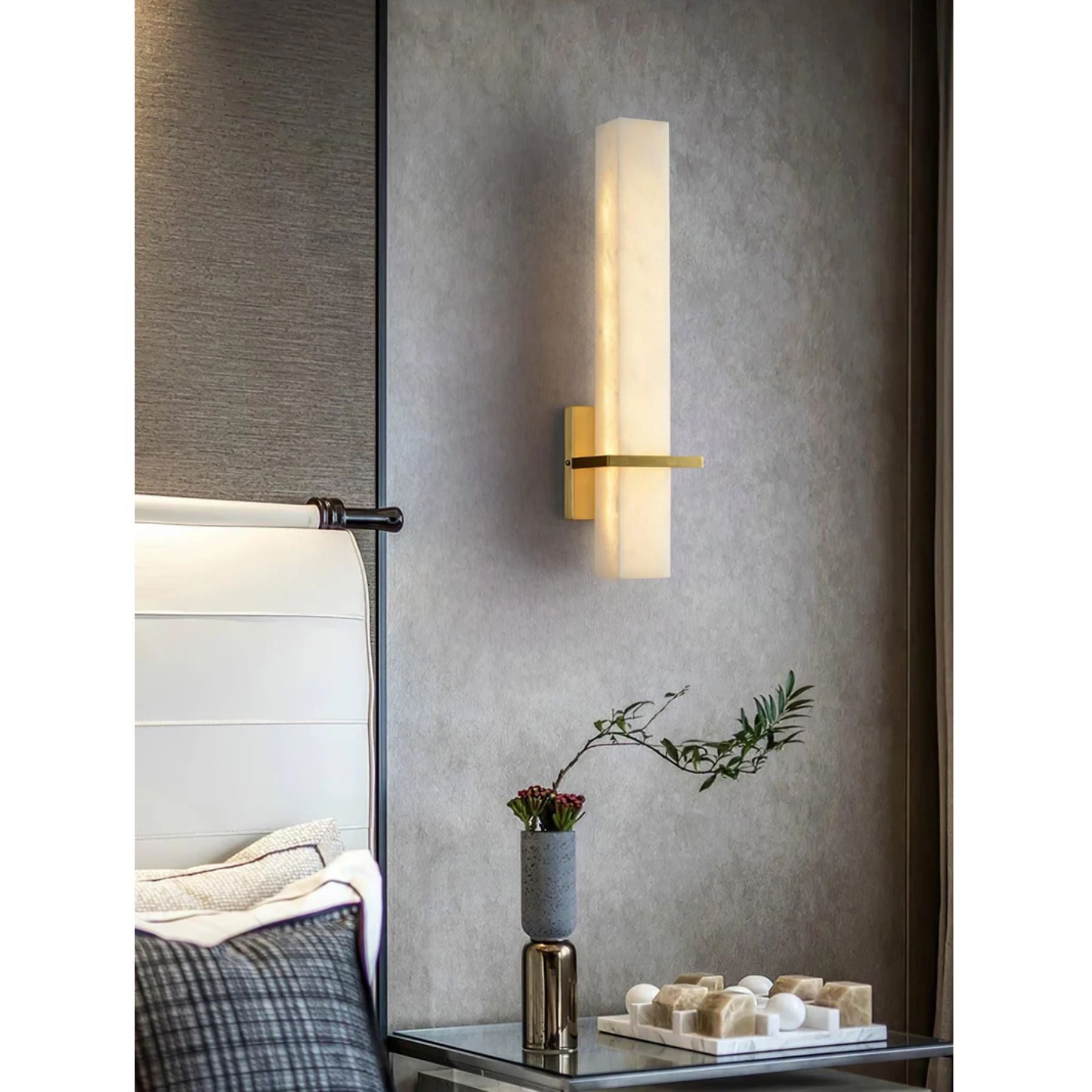 Valeza Wall Light