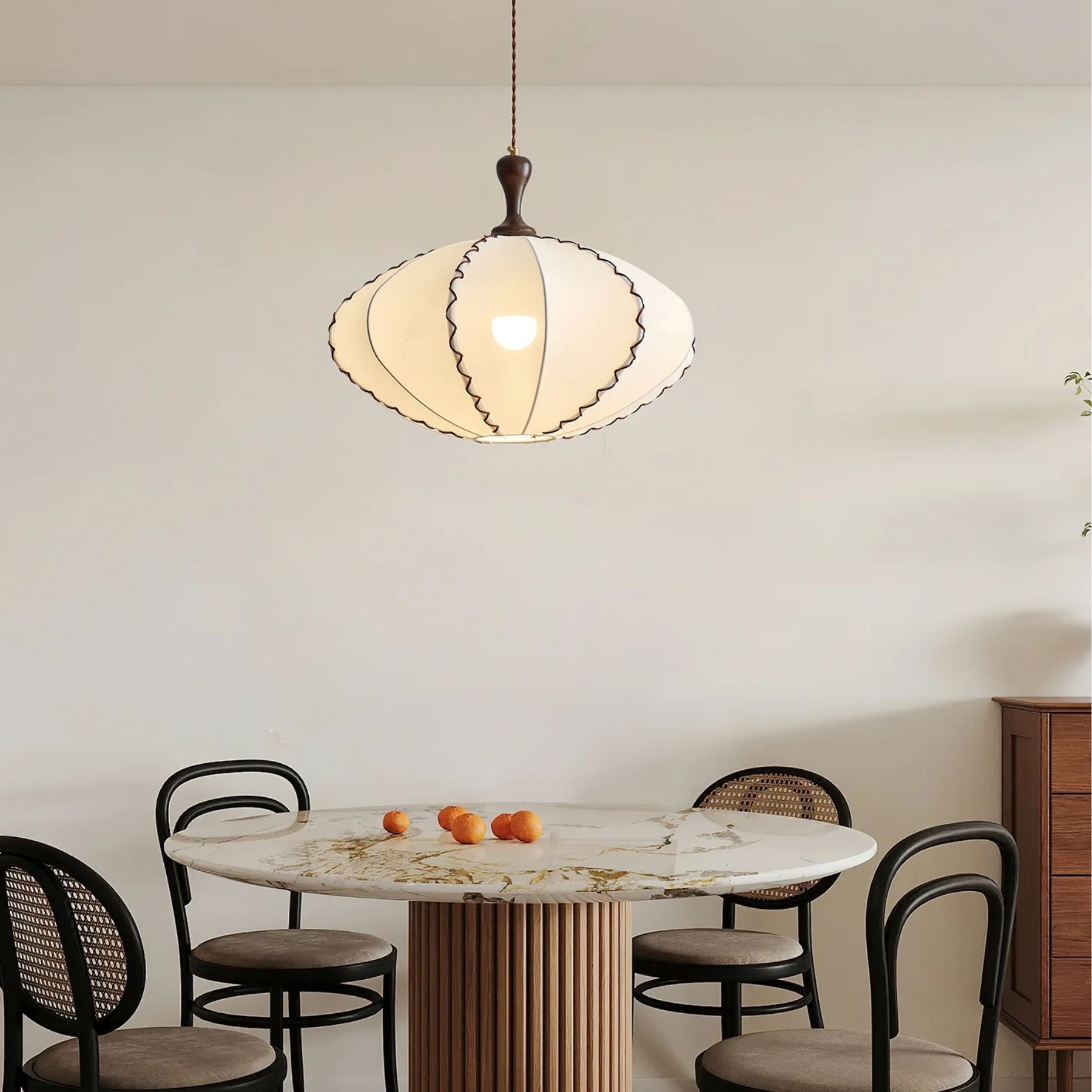 Lemucian Pendant Light