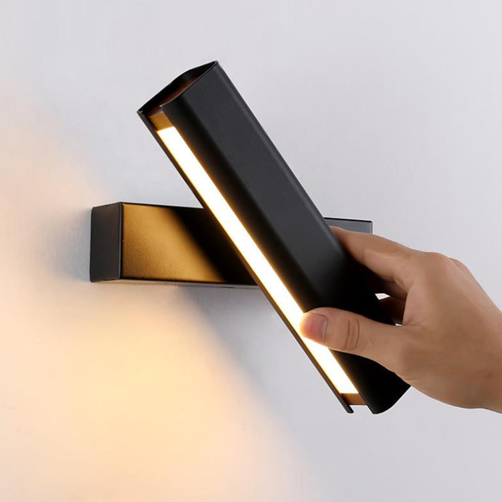 Moby Wall Light