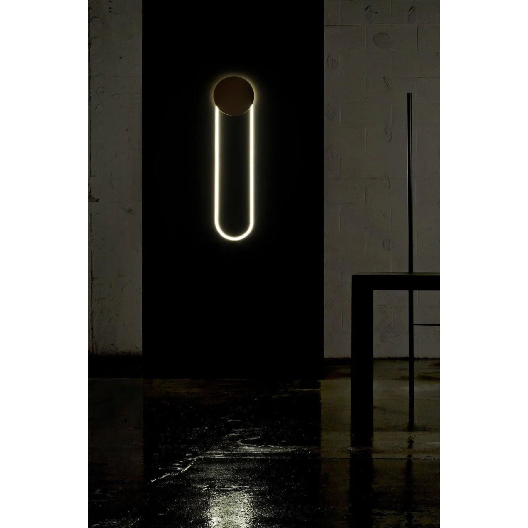 Luremi Wall Light