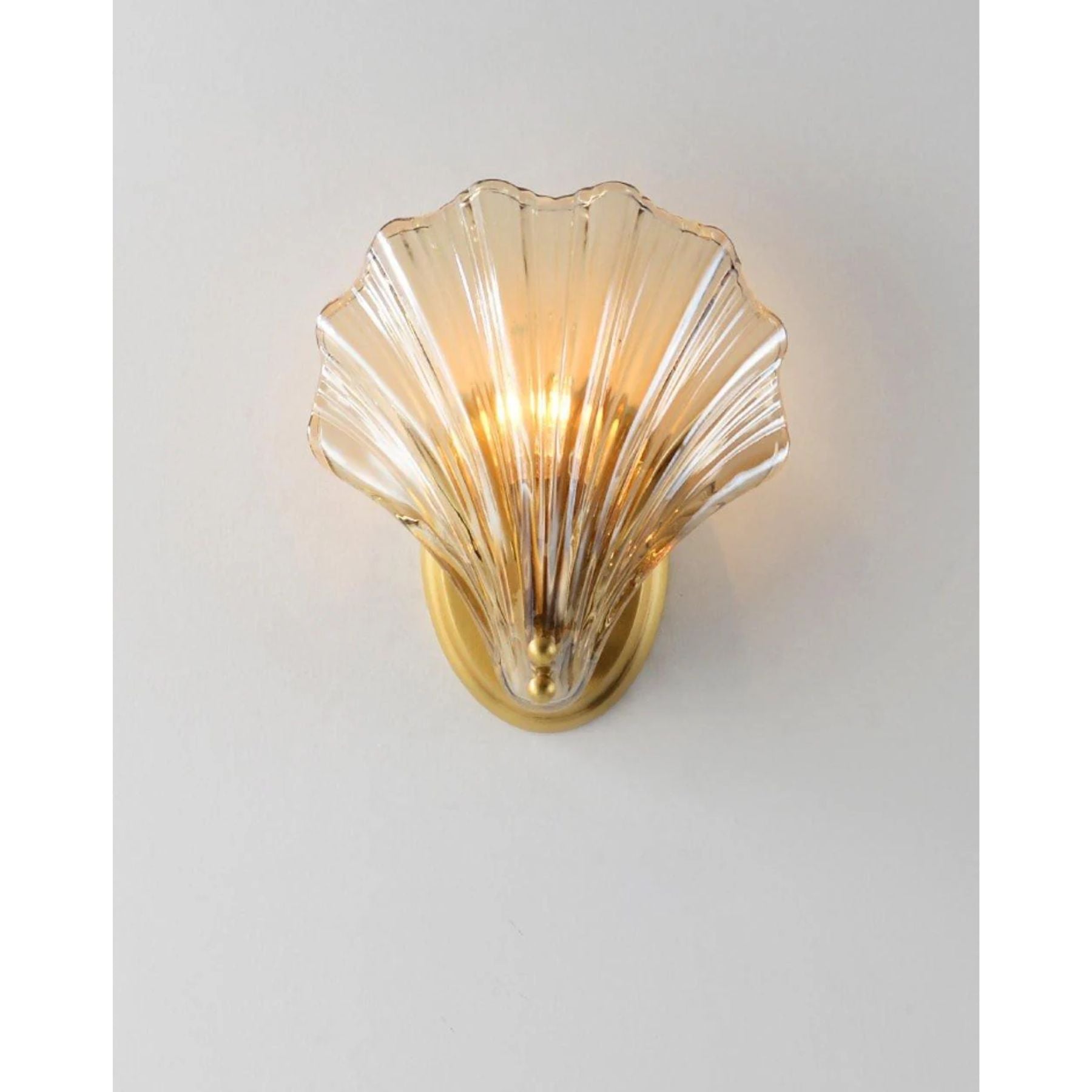 Sio Shell Wall Light