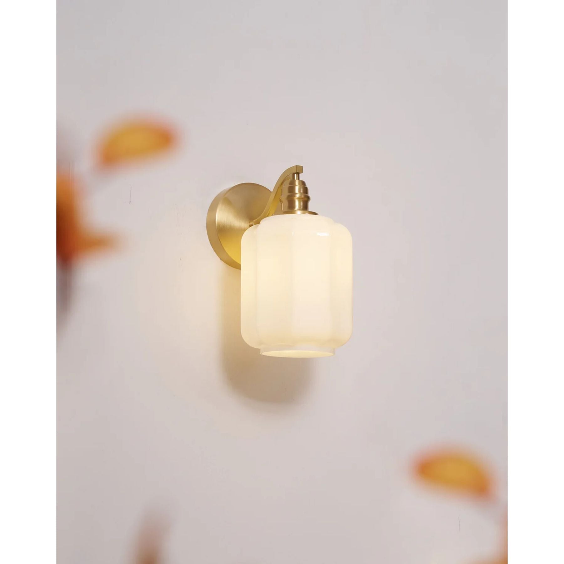 Henrus Wall Light