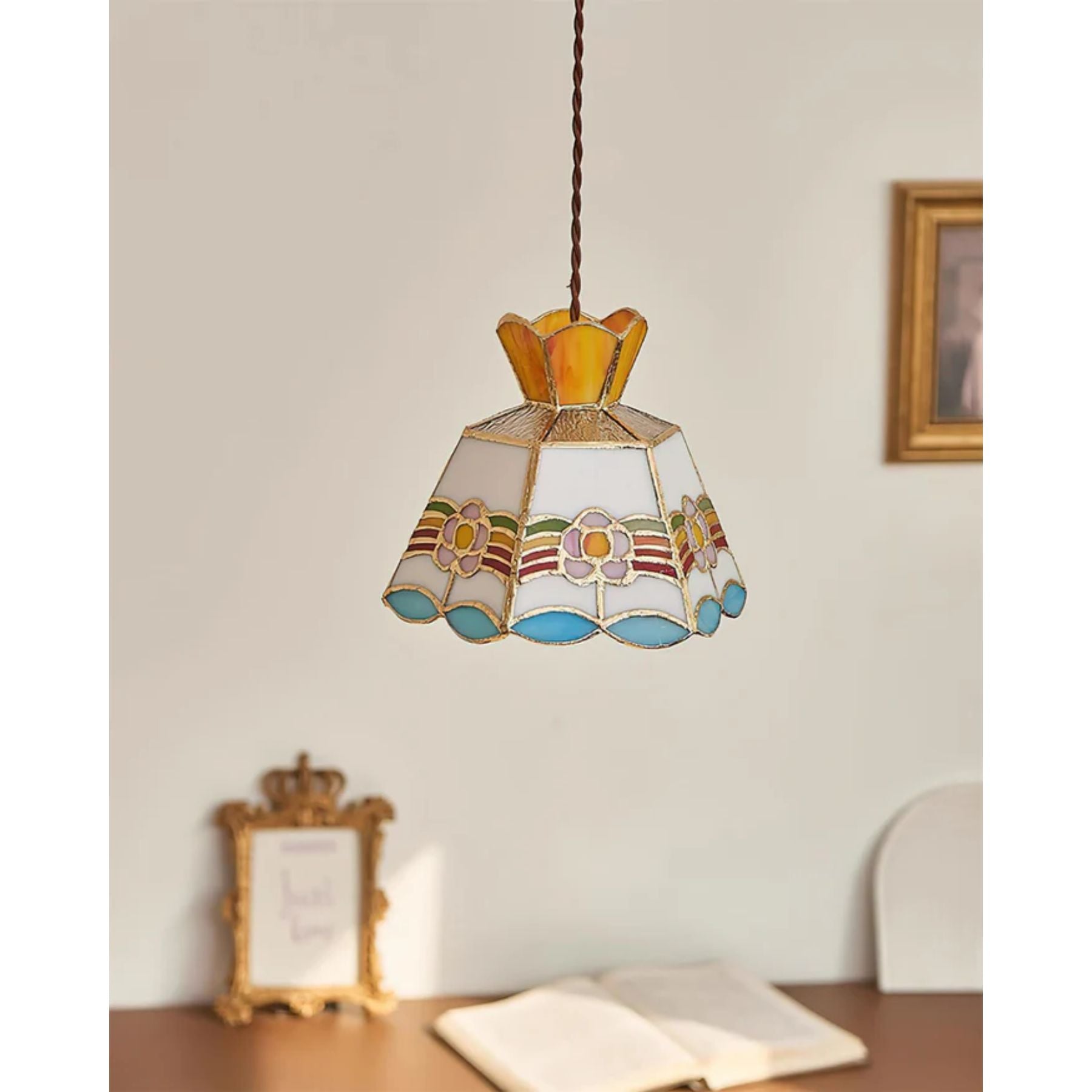 Rivano Tiffany Pendant Light